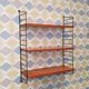 String of nisse strinning shelf