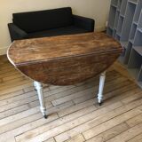 Antique folding round table