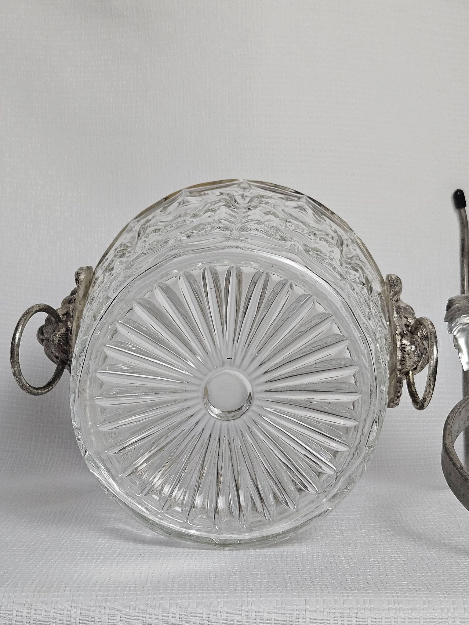 Lion head champagne bucket and its stand 20th century
