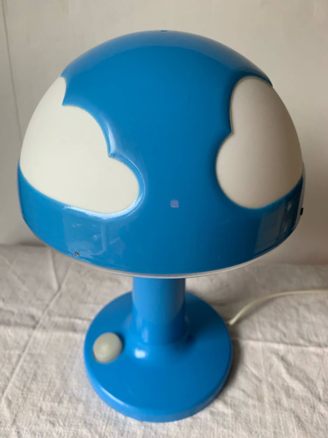 IKEA vintage blue clouds table lamp