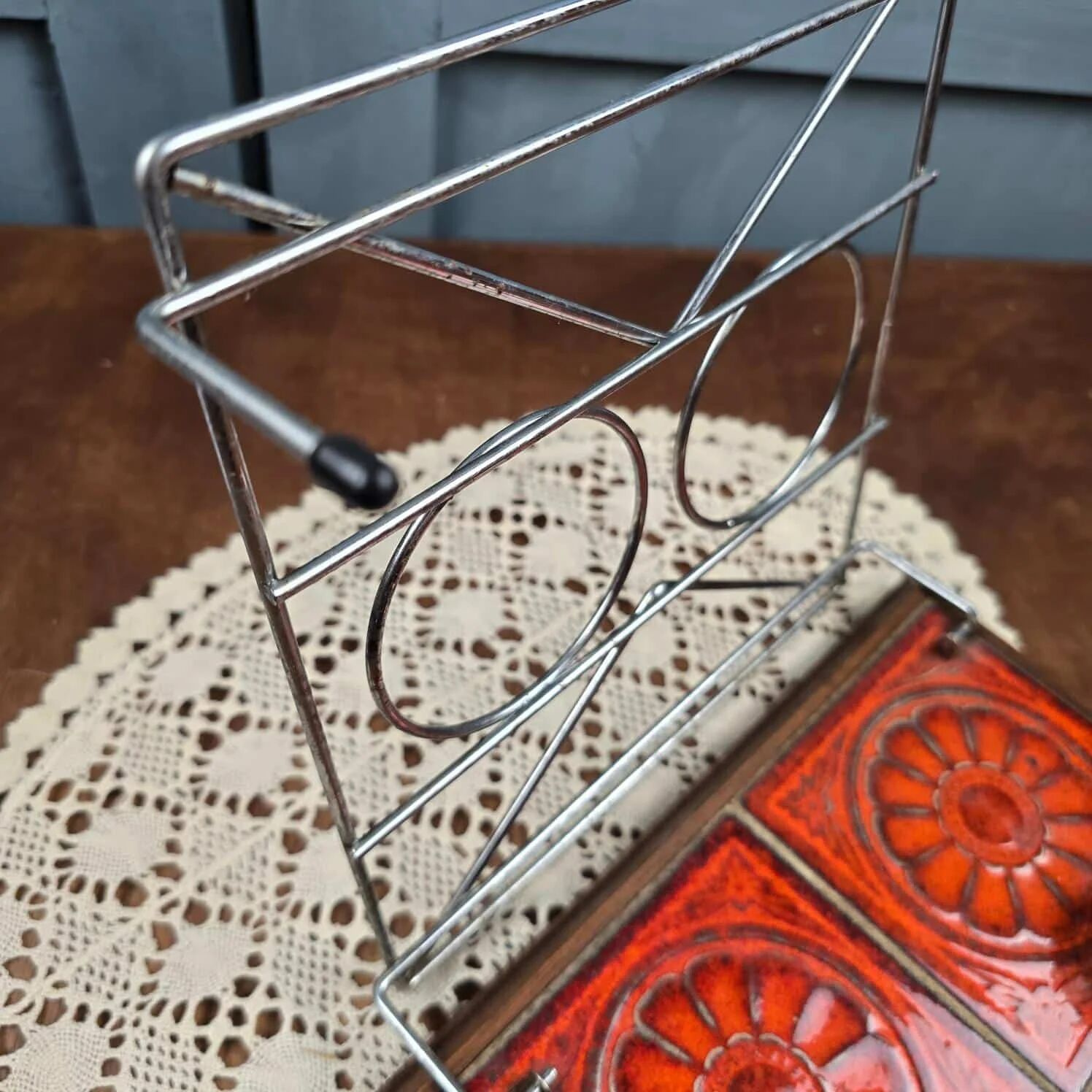 Vintage 1970s candle warmer – Orange ceramic & metal