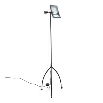 Lampadaire tripode postmoderne italien de Lucitalia, années 1980