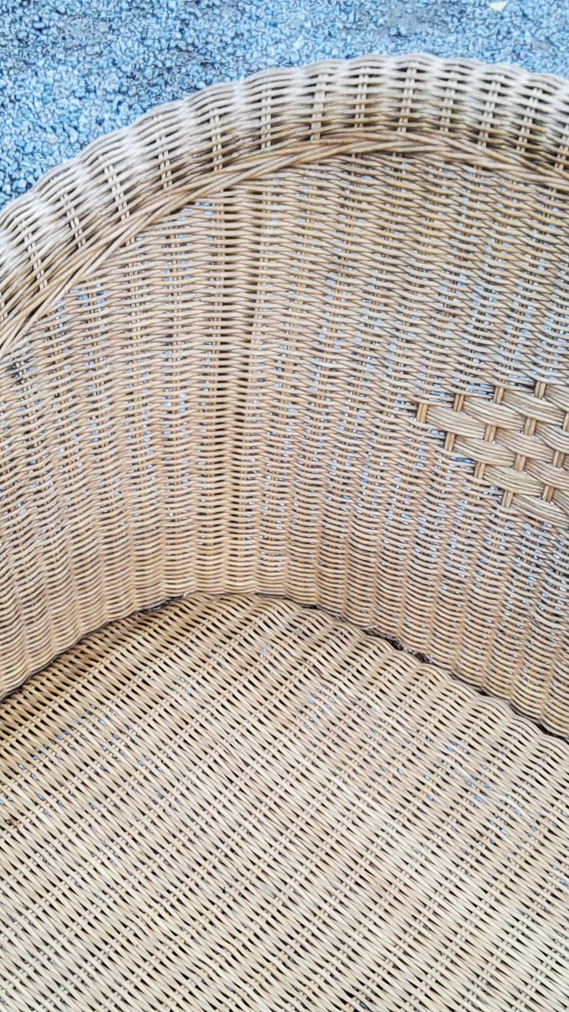 Pair of armchairs and bench in rattan and bamboo from the 60s/70s