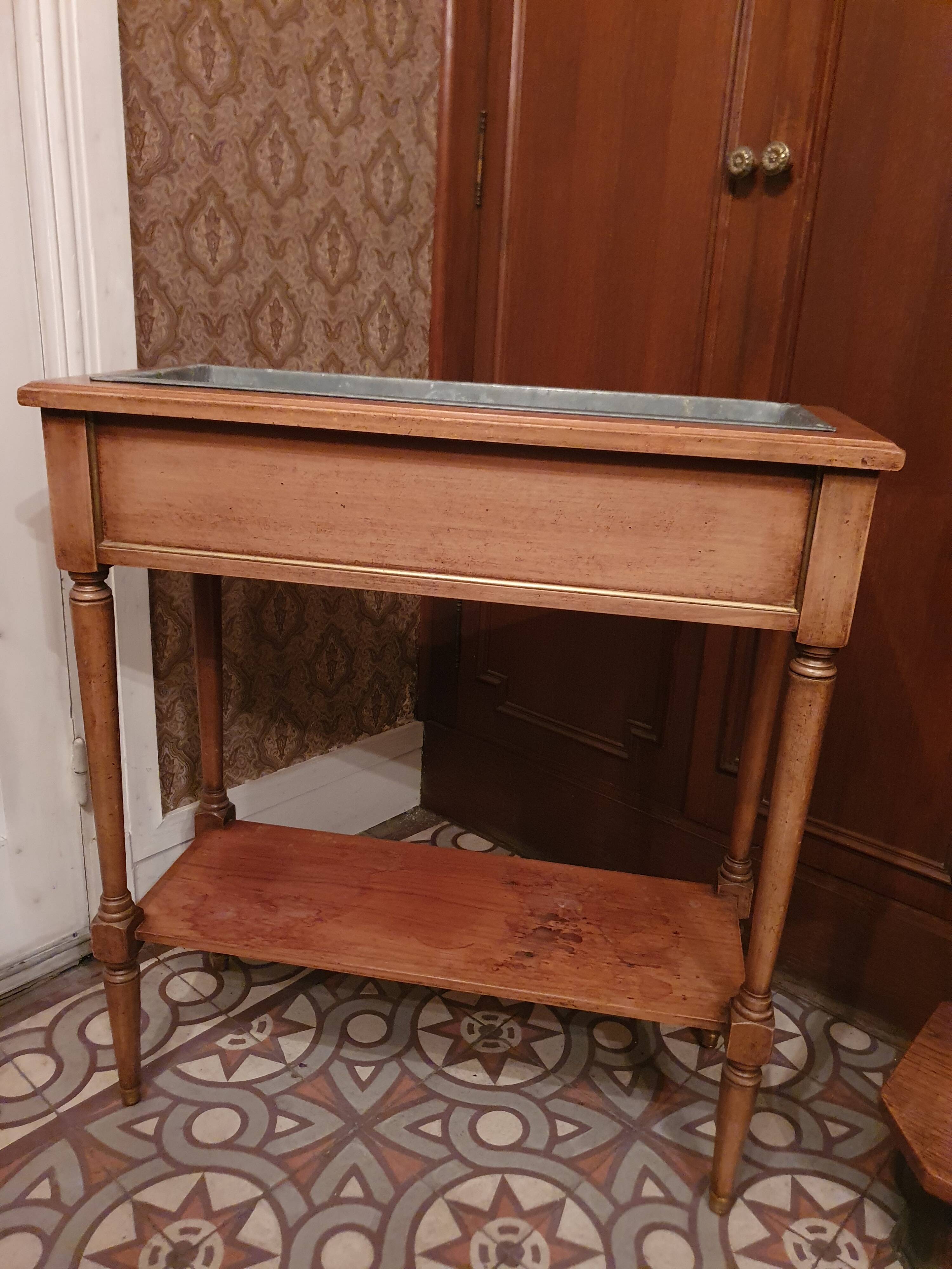 Jardinière style Louis XVI en bois et zinc