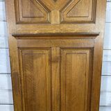 Porte en chêne sculptée