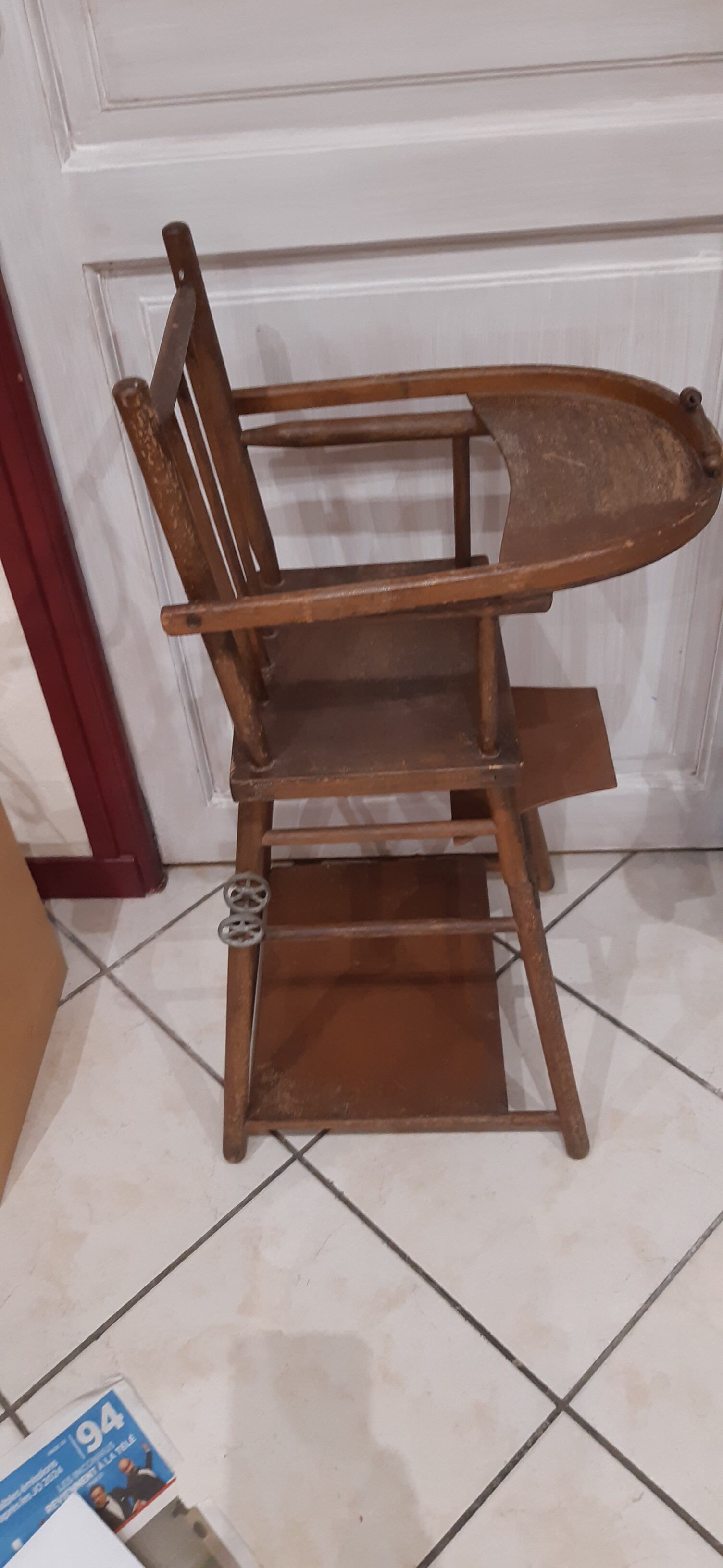 Doll's high chair
