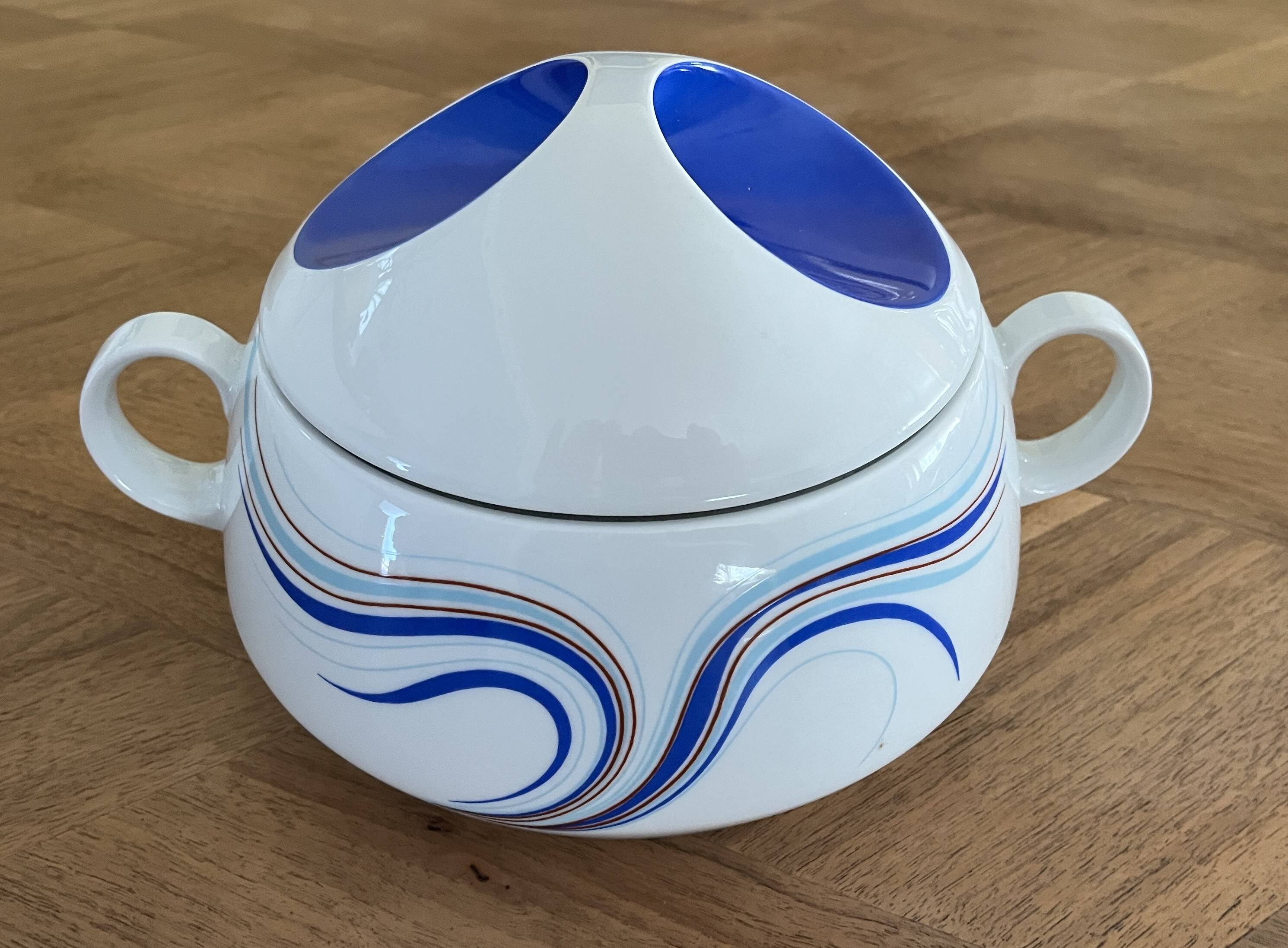 Vintage porcelain soup tureen