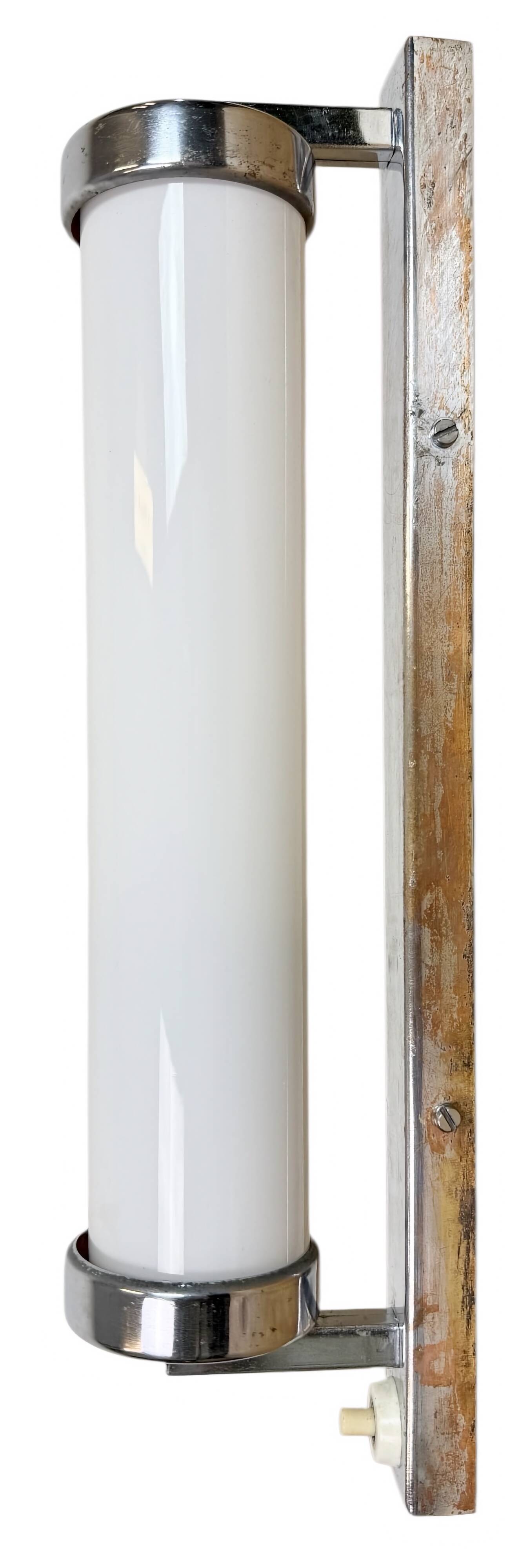 Applique murale Art Déco vintage en verre opale, années 1930