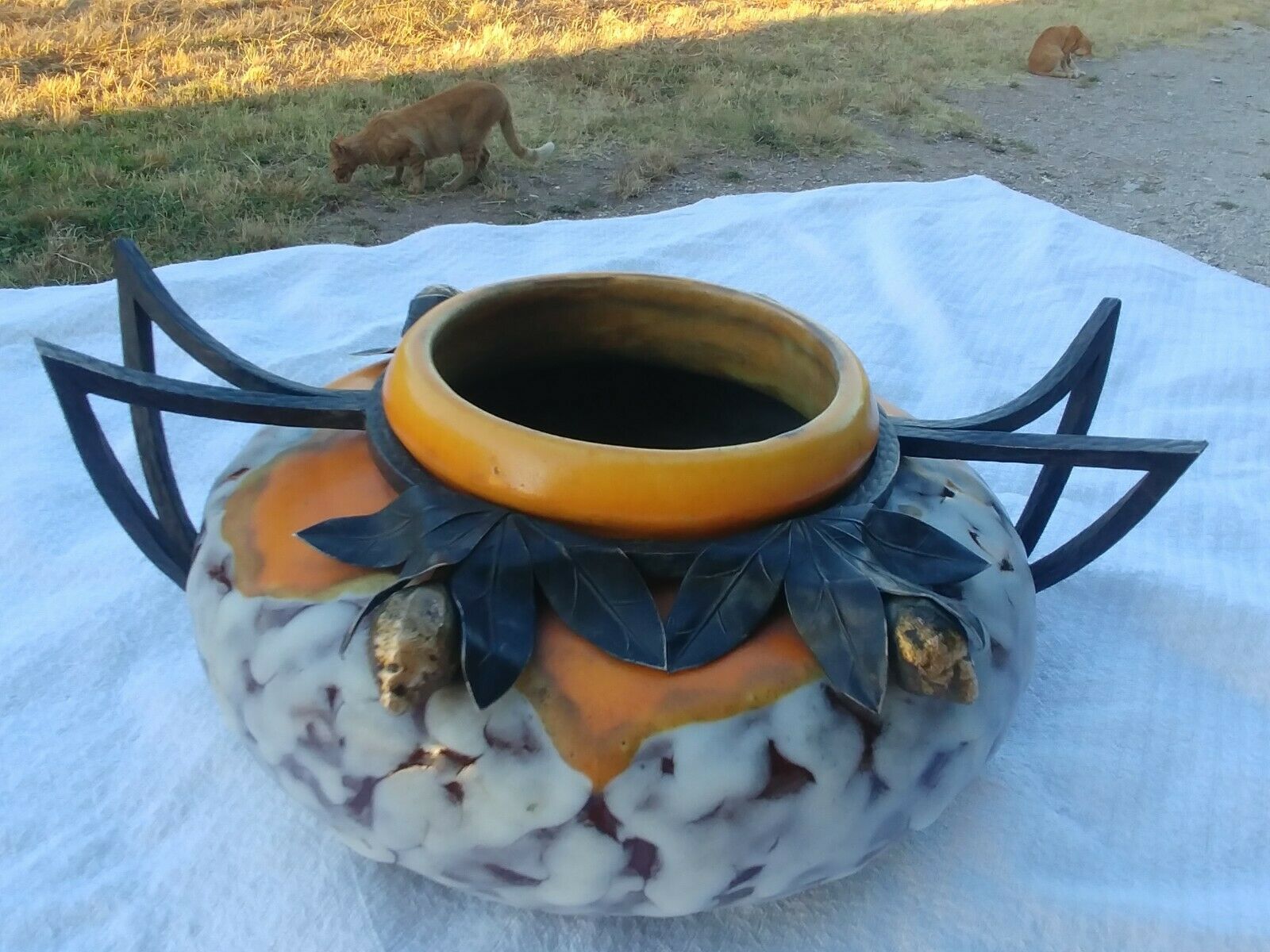 Art Deco ceramic vase wrought iron frame with lemon tree decoration L Date