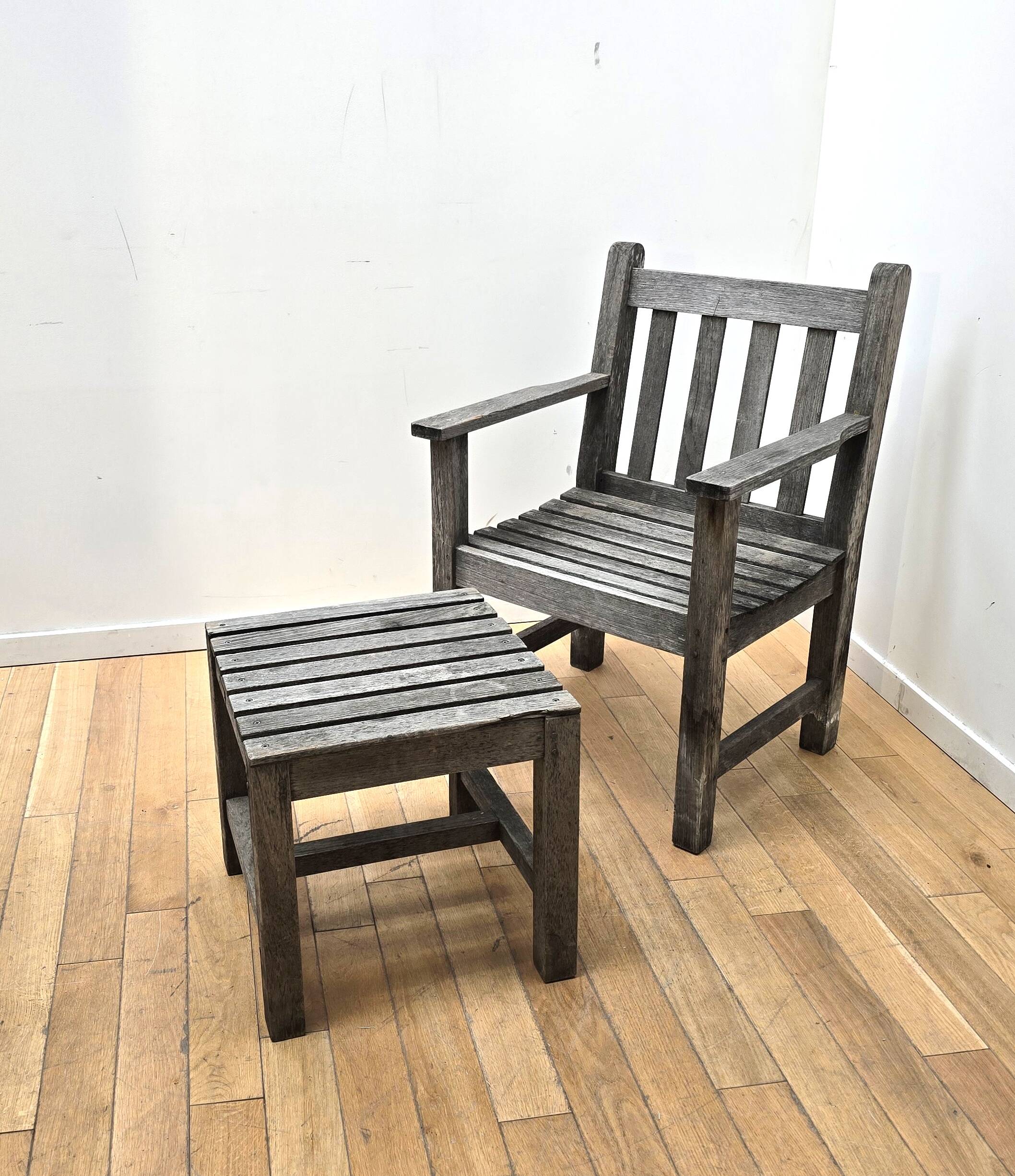 Barlowtyrie Garden Set