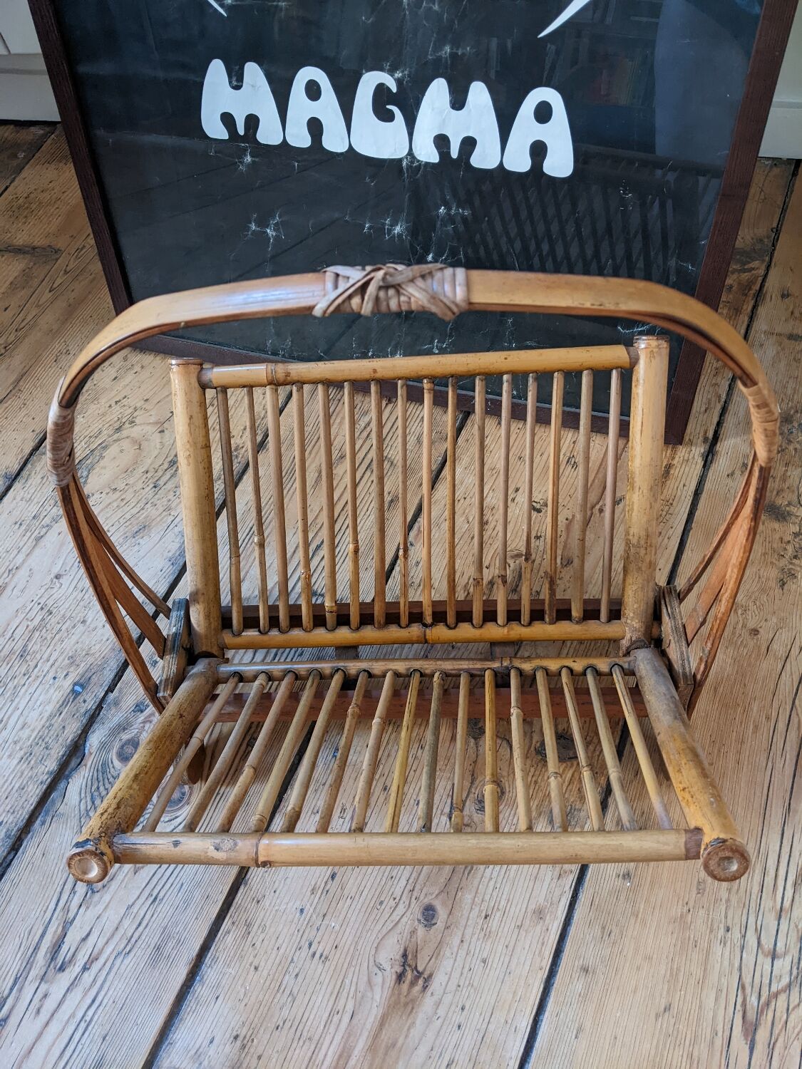 Magazine rack