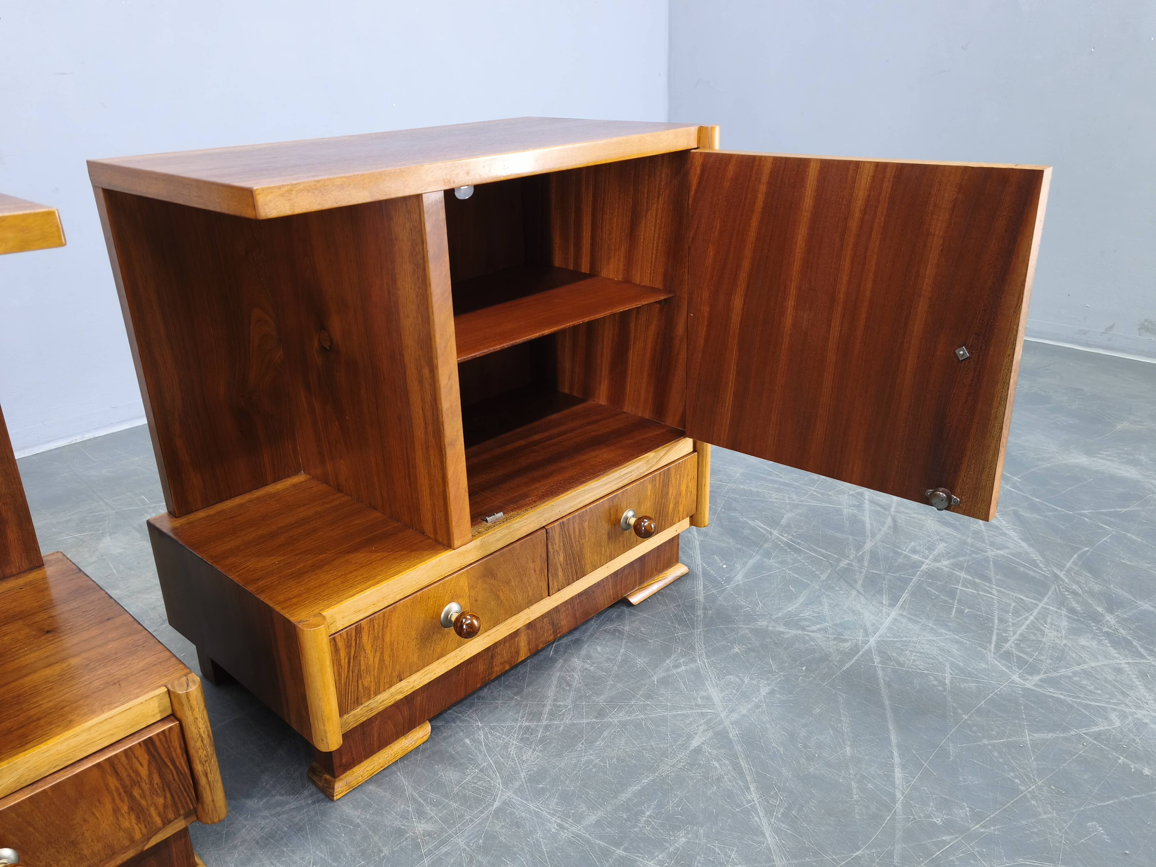 Pair of Italian Mid-Century Walnut Nightstands, 1950s