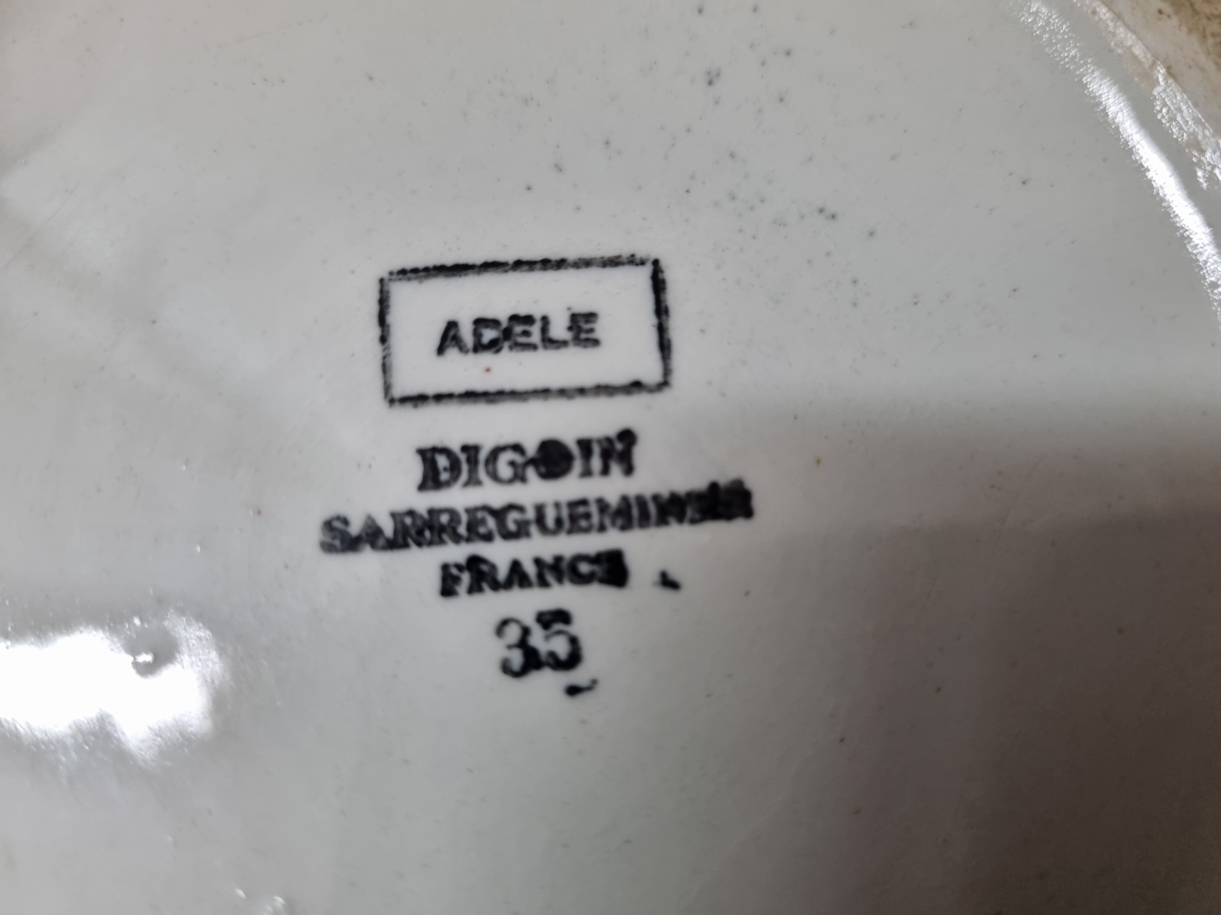 Digoin earthenware soup tureen, Sarreguemines 1940/50