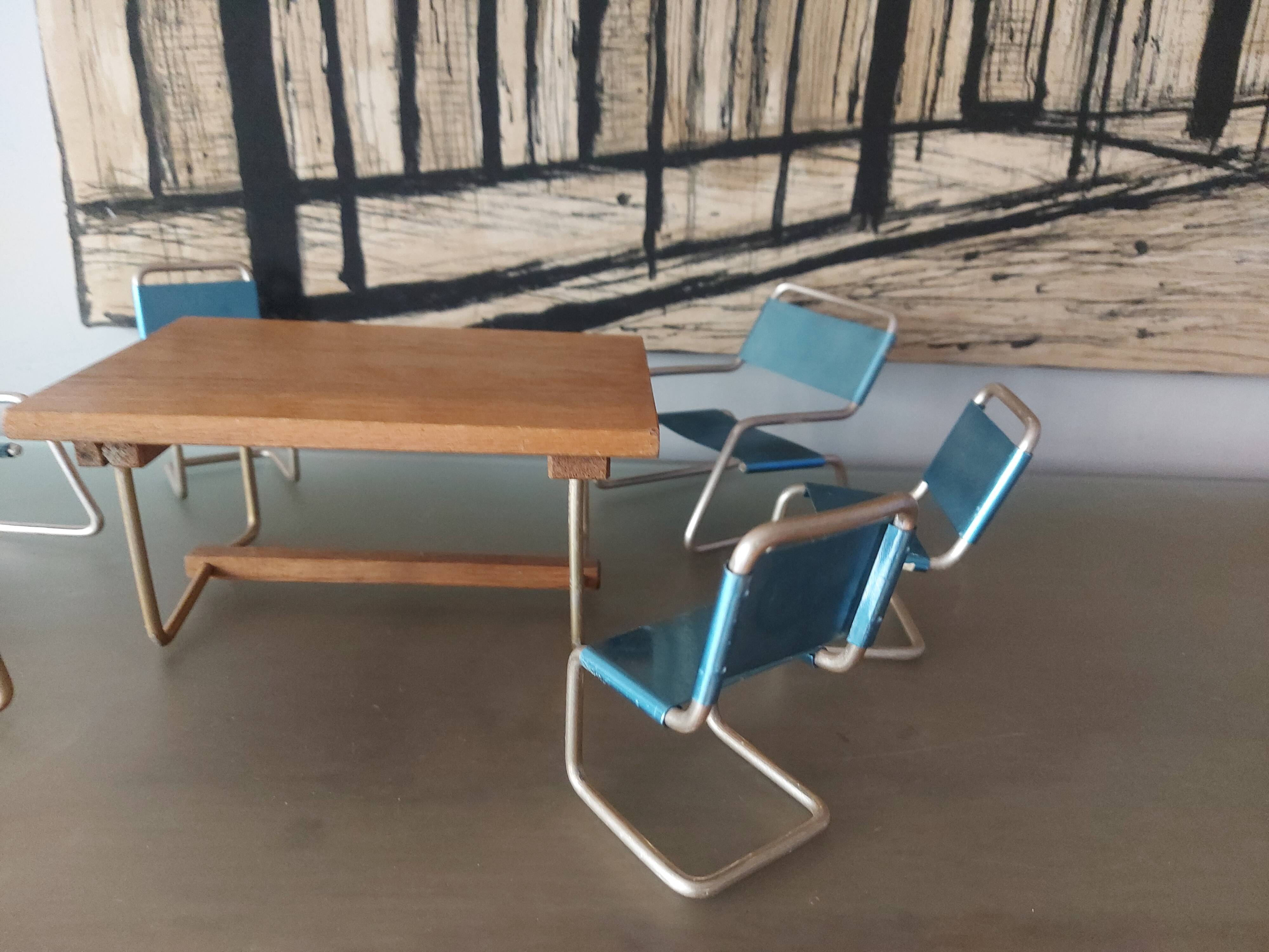 Design set 50's metal doll