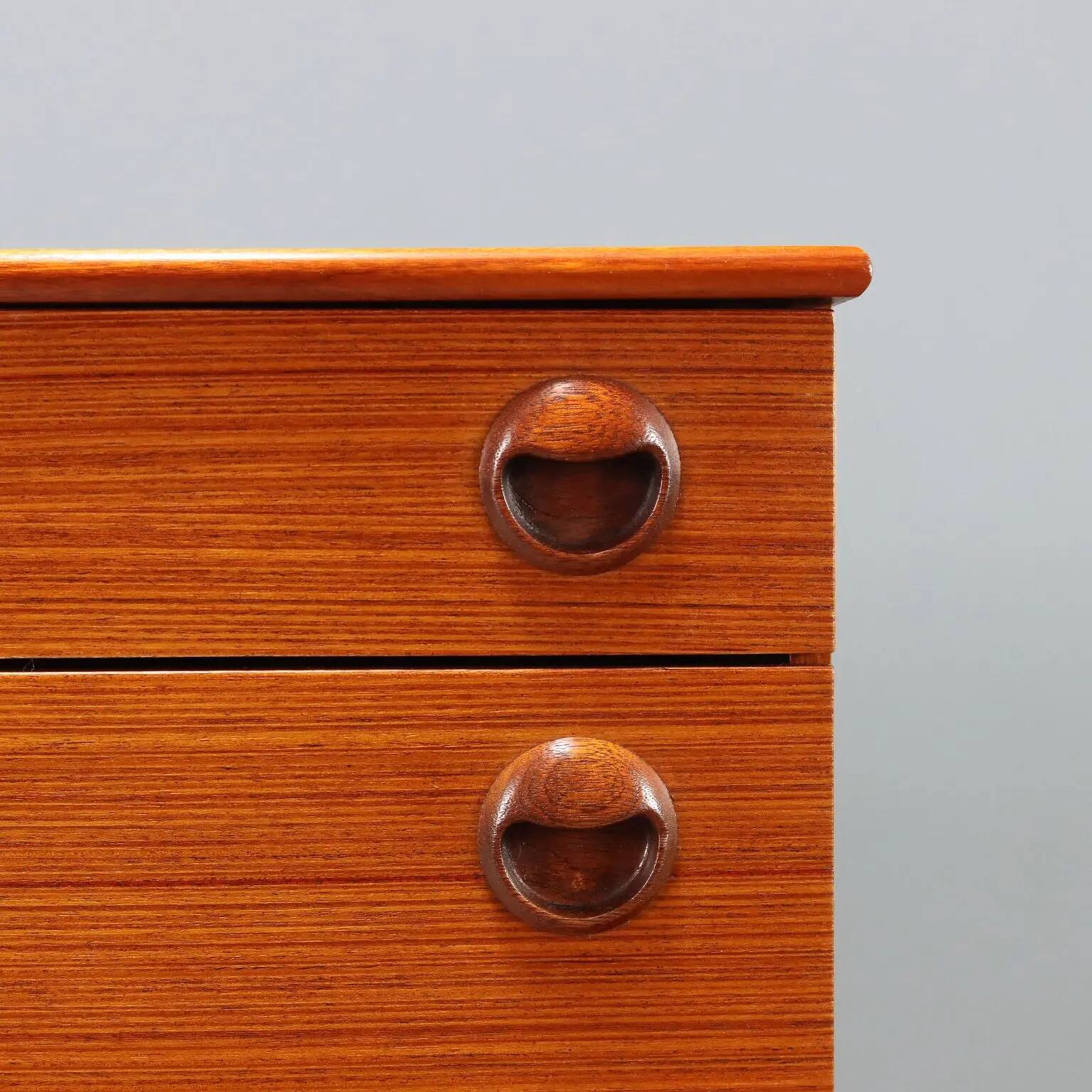 Vintage teak veneered chest of drawers, Northern Europe, 1960s.