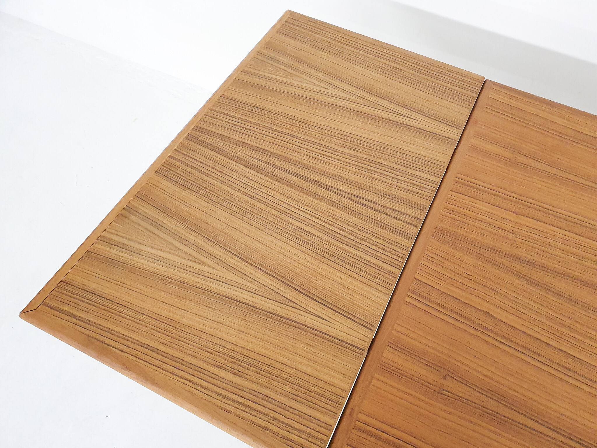 Scandinavian modern teak extendable dining table, 1960's