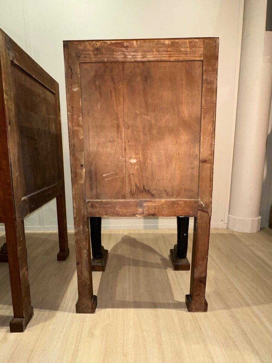 Pair of bedside cabinets