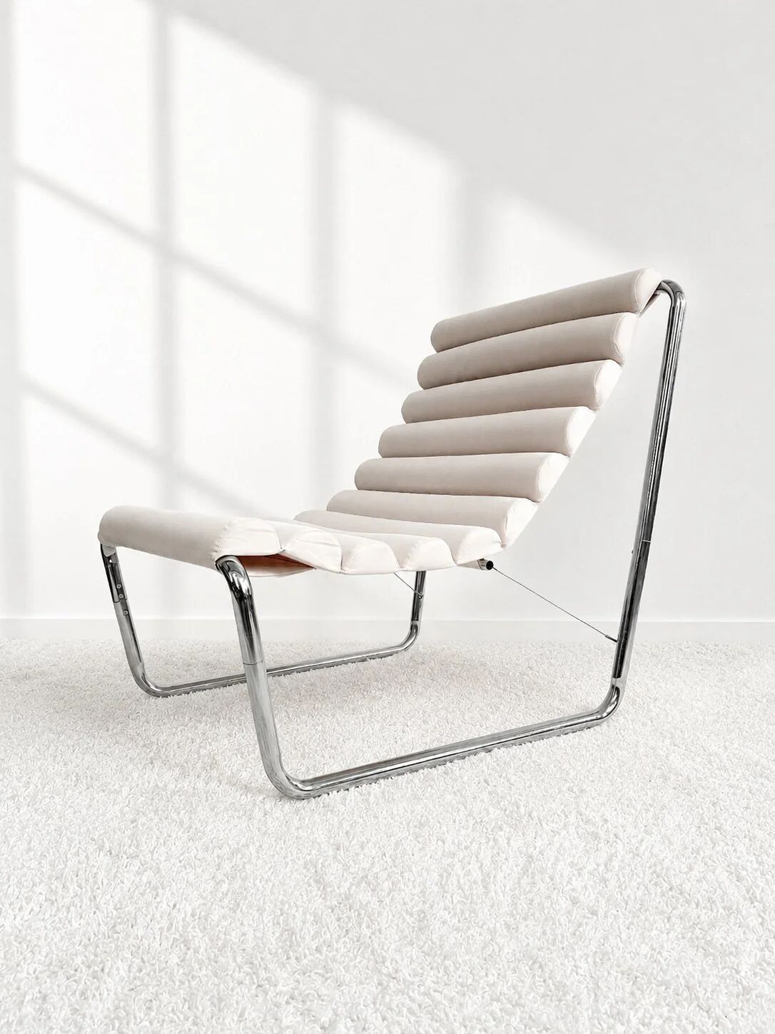 Hanging chair in Michel Boyer style, circa 1980.