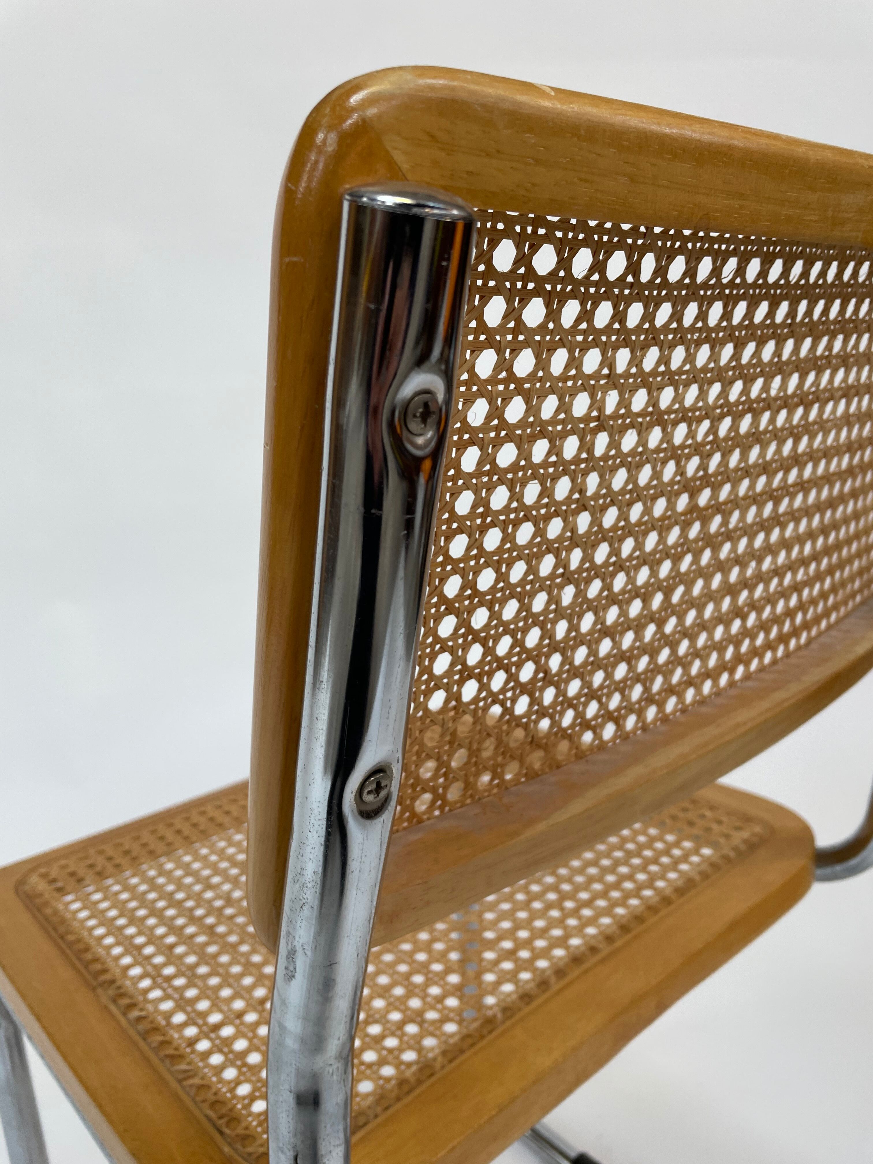 Cesca design chair b32 model