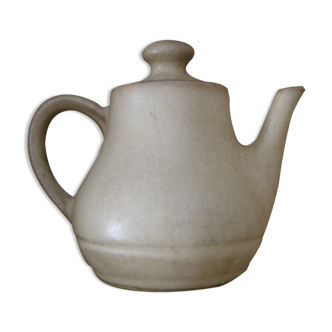 Sandstone teapot