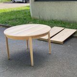 Scandinavian round extendable dining table renovated in wood 210cm