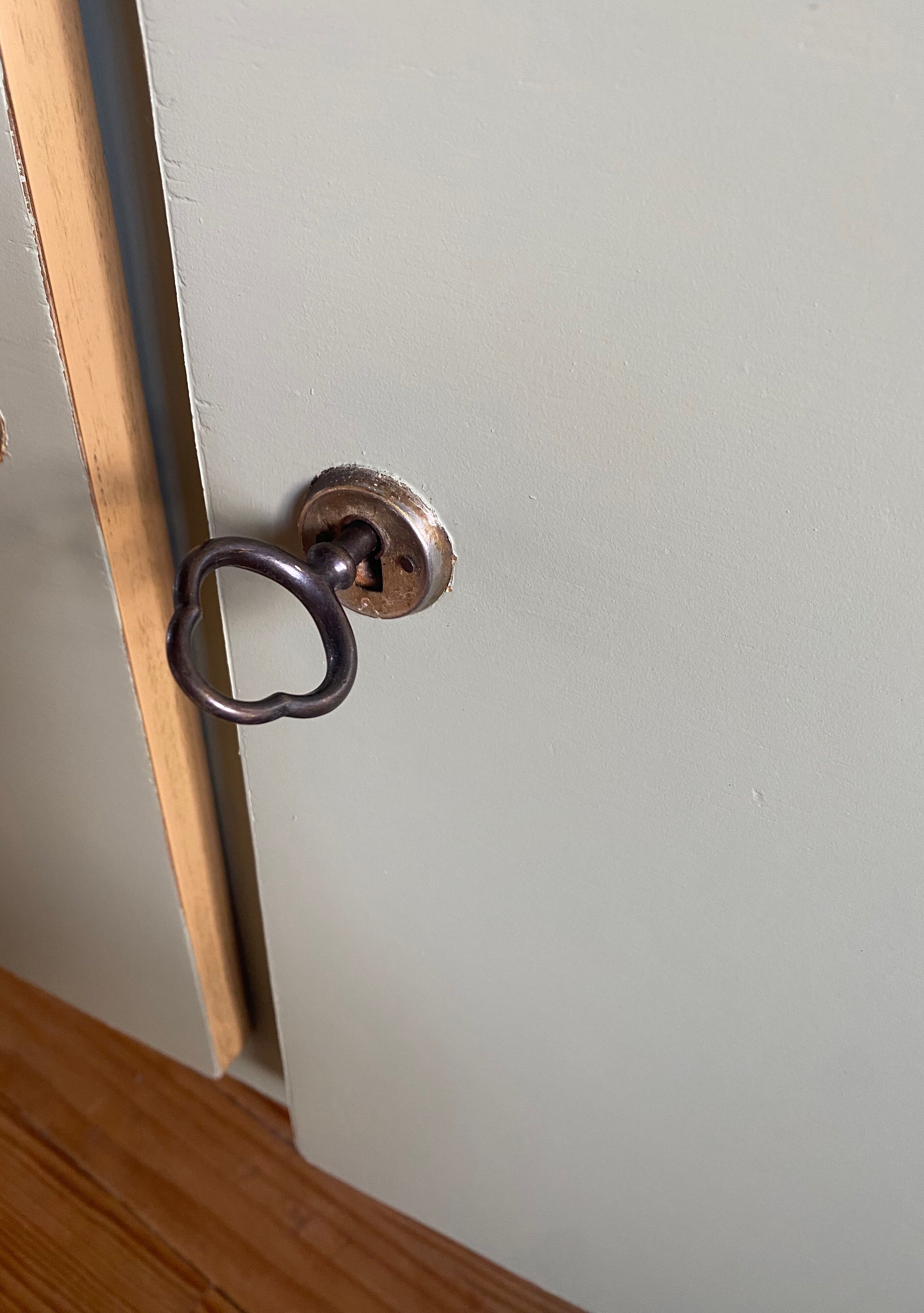 Vintage khaki buffet