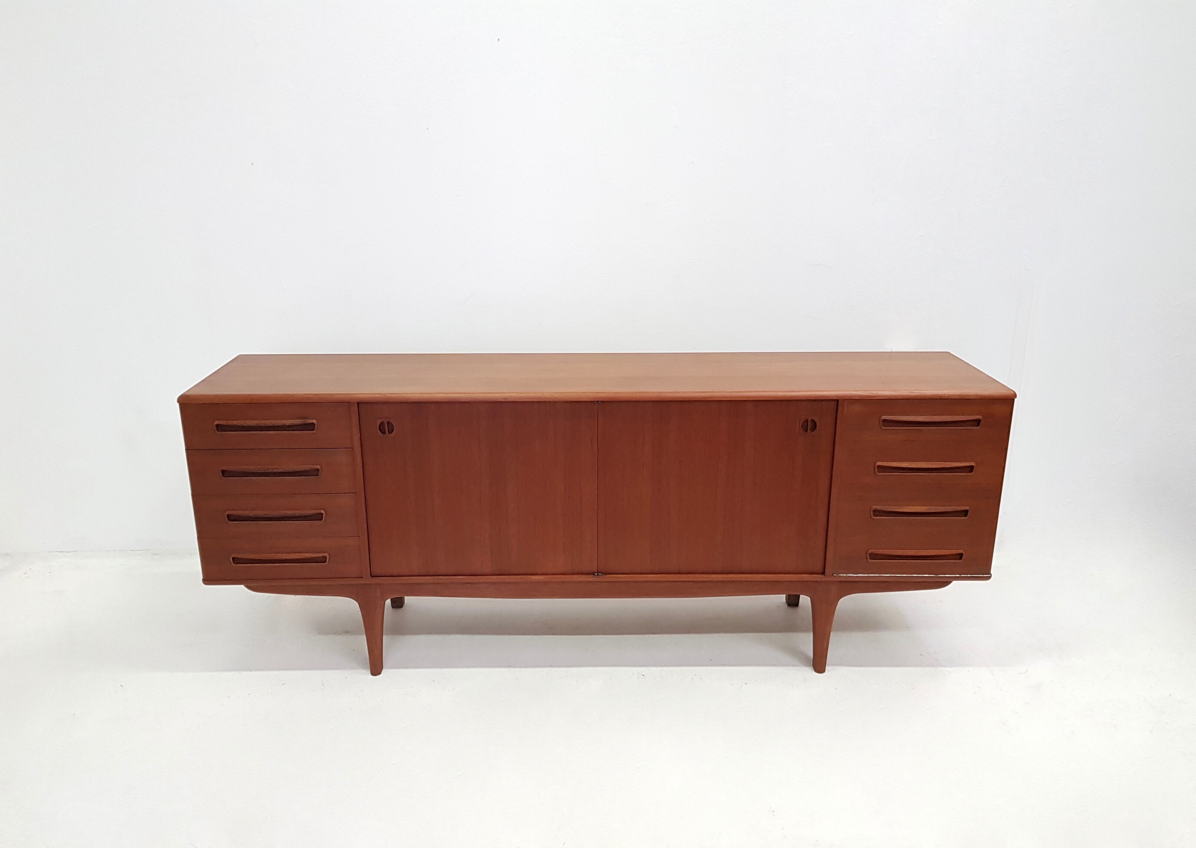 Scandinavian teak strand 1960 years