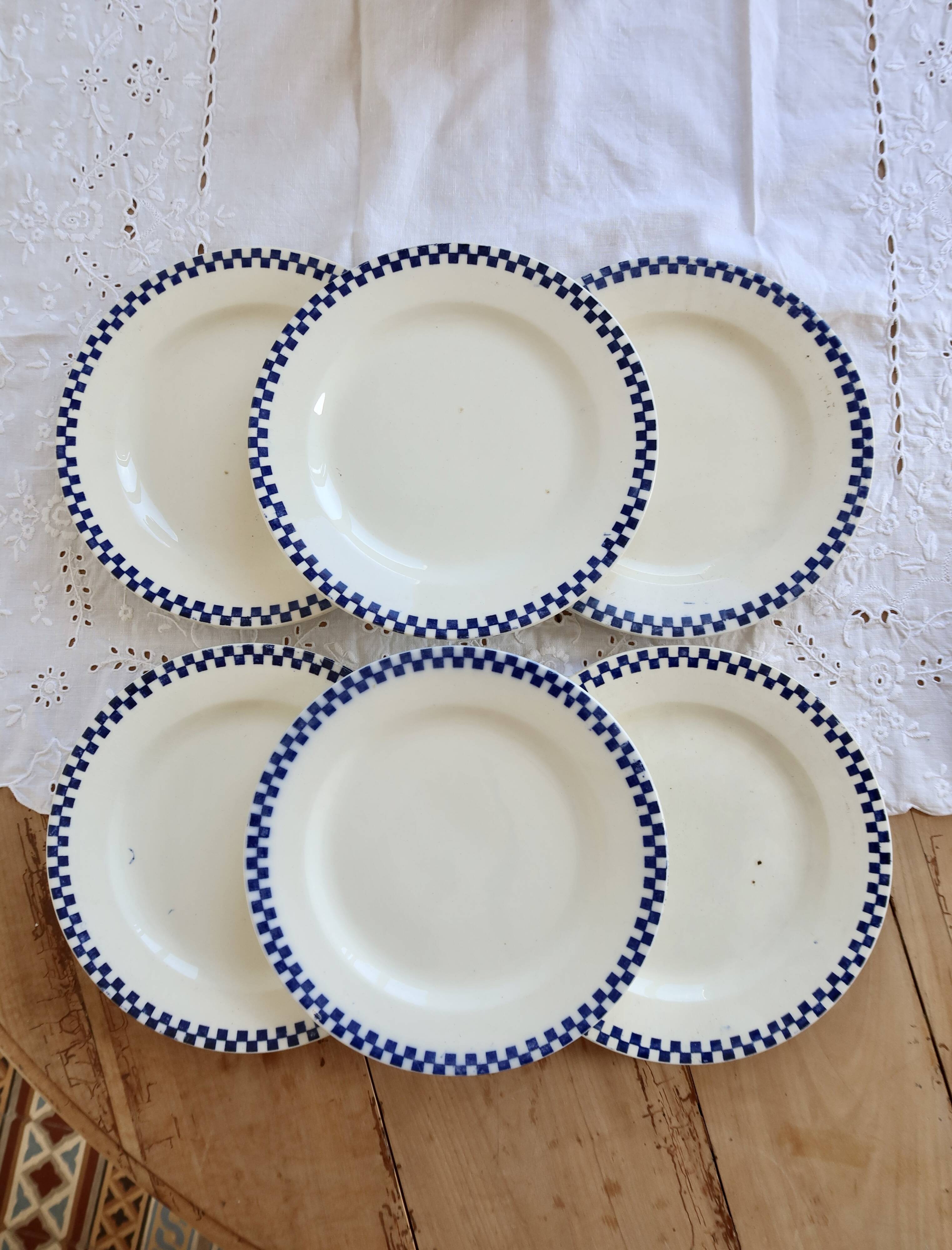 Antique flat plates, ironstone Salins – Checkerboard model