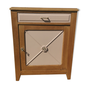 meuble d'appoint confiturier