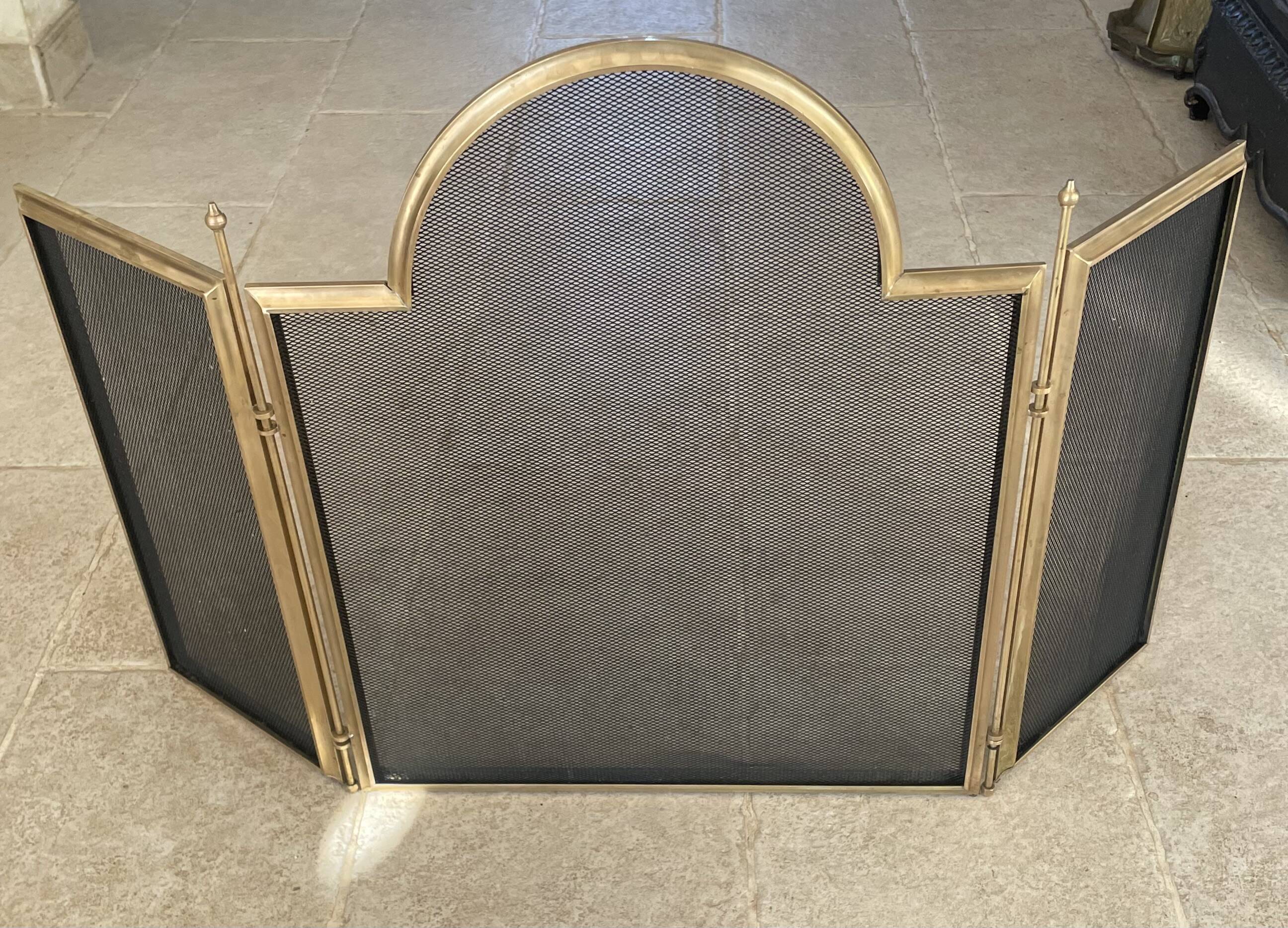 Vintage brass fire screen with 3 panels