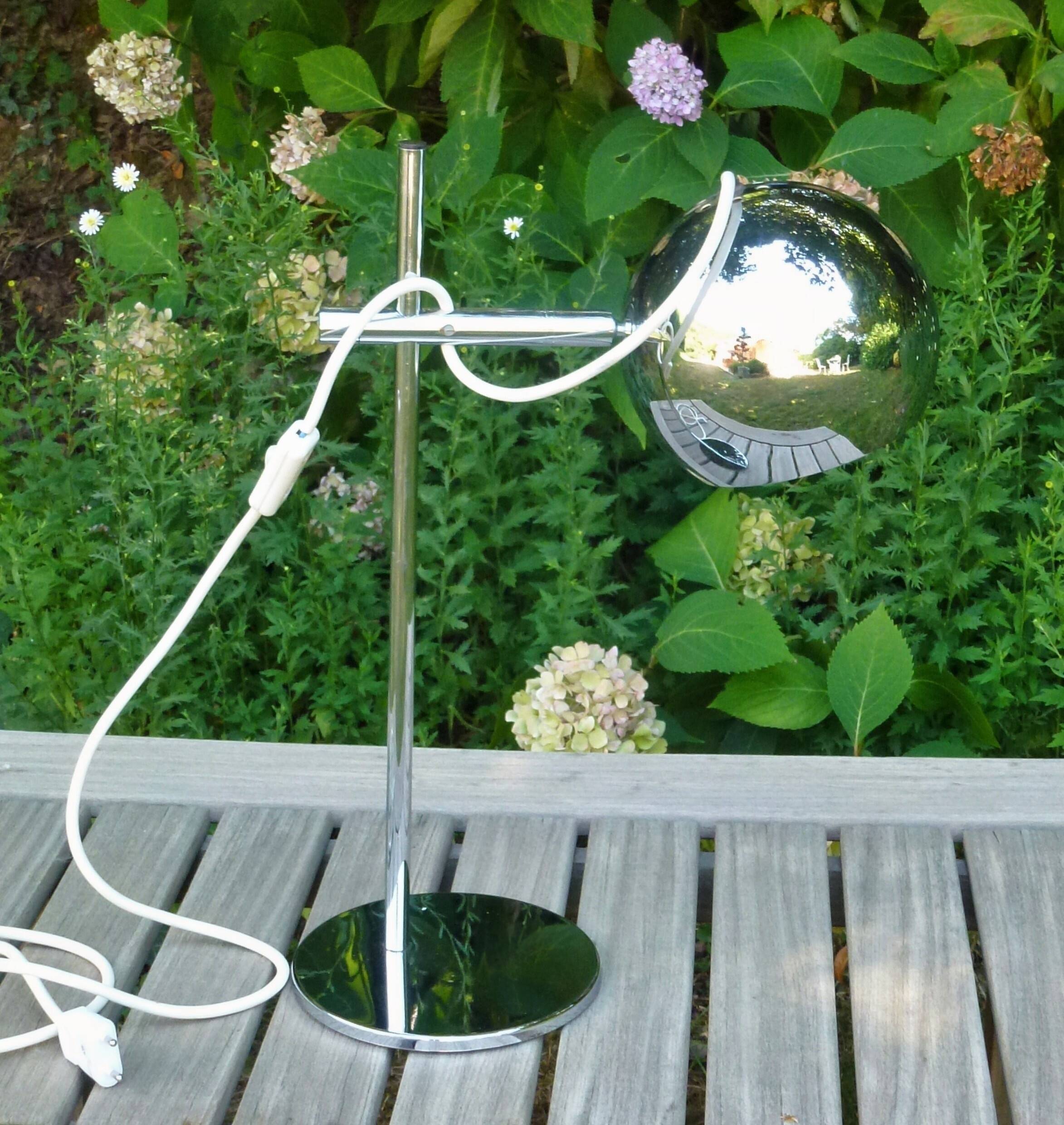 Vintage Space Age / Eyeball desk lamp