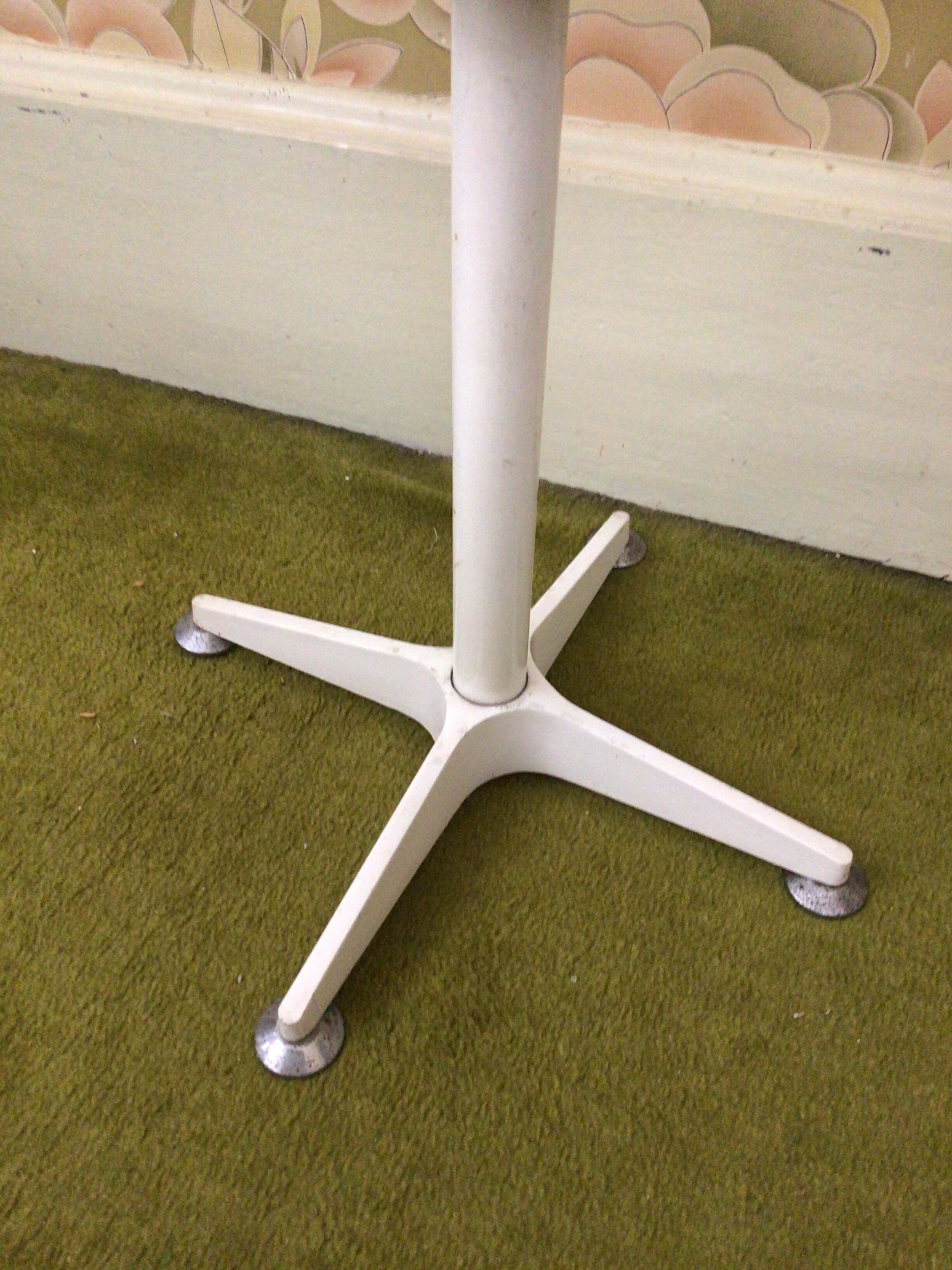 Hairdresser 1950 wood and metal