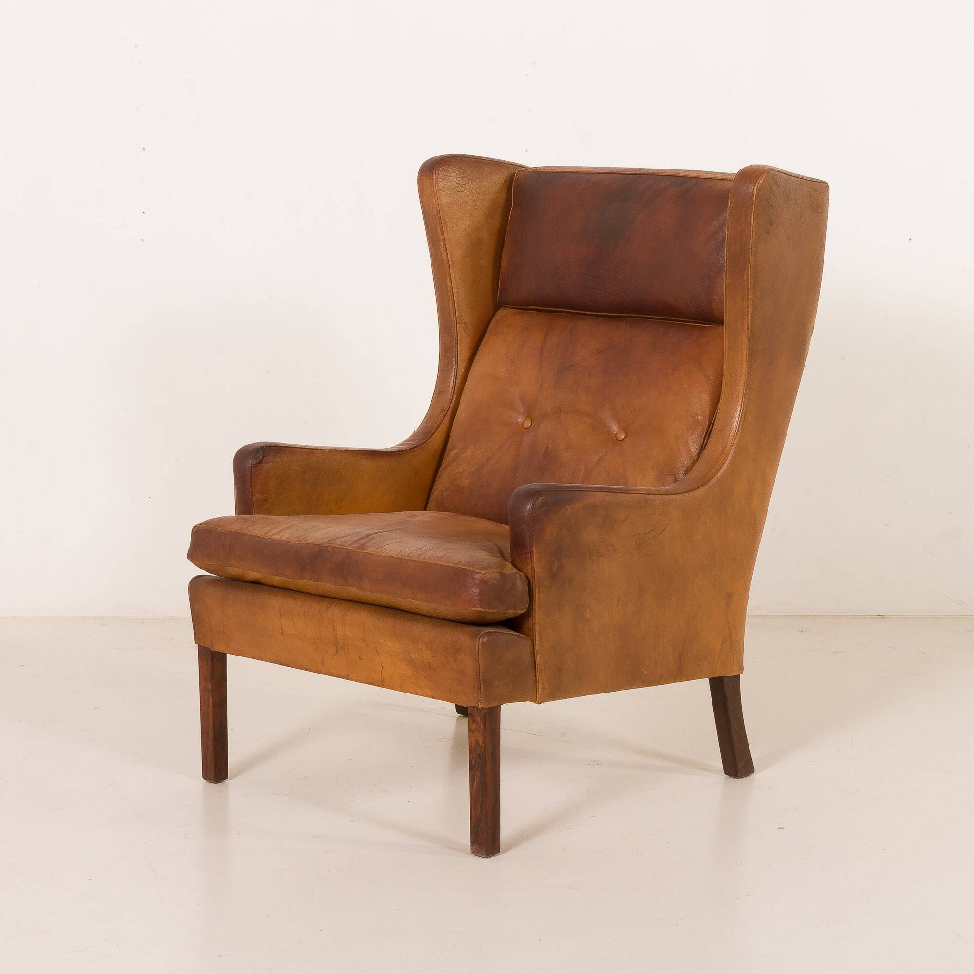Fauteuil danois vintage en cuir de buffle, style Børge Mogensen, années 1960.