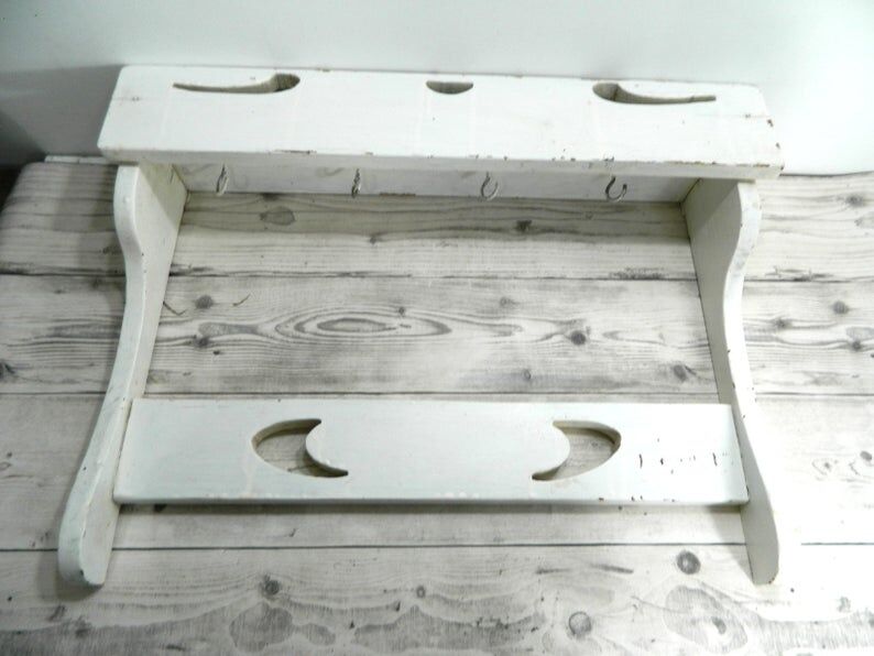 Old door 4-hook, wooden breakers