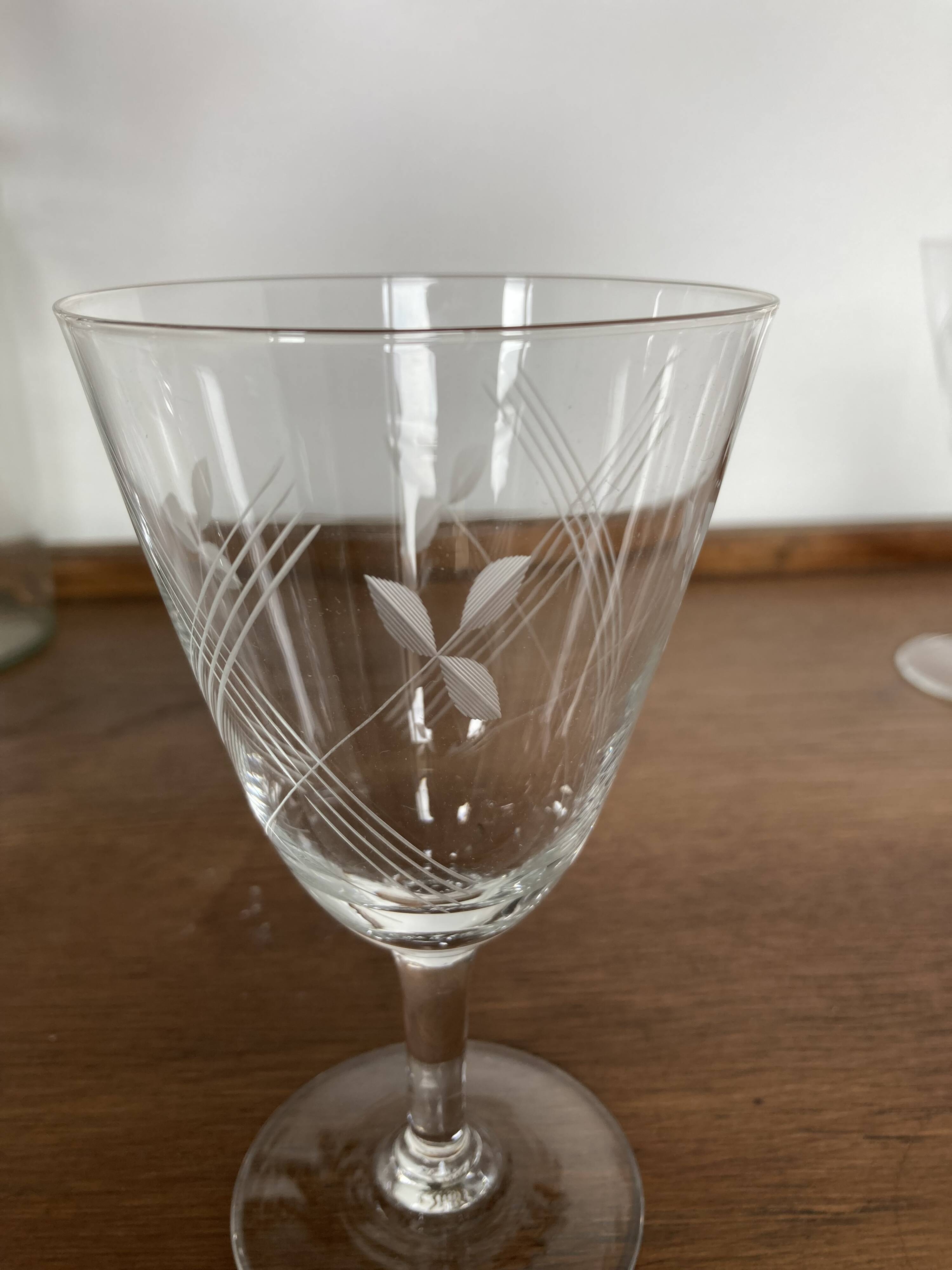 Set of 6 chiseled glasses
