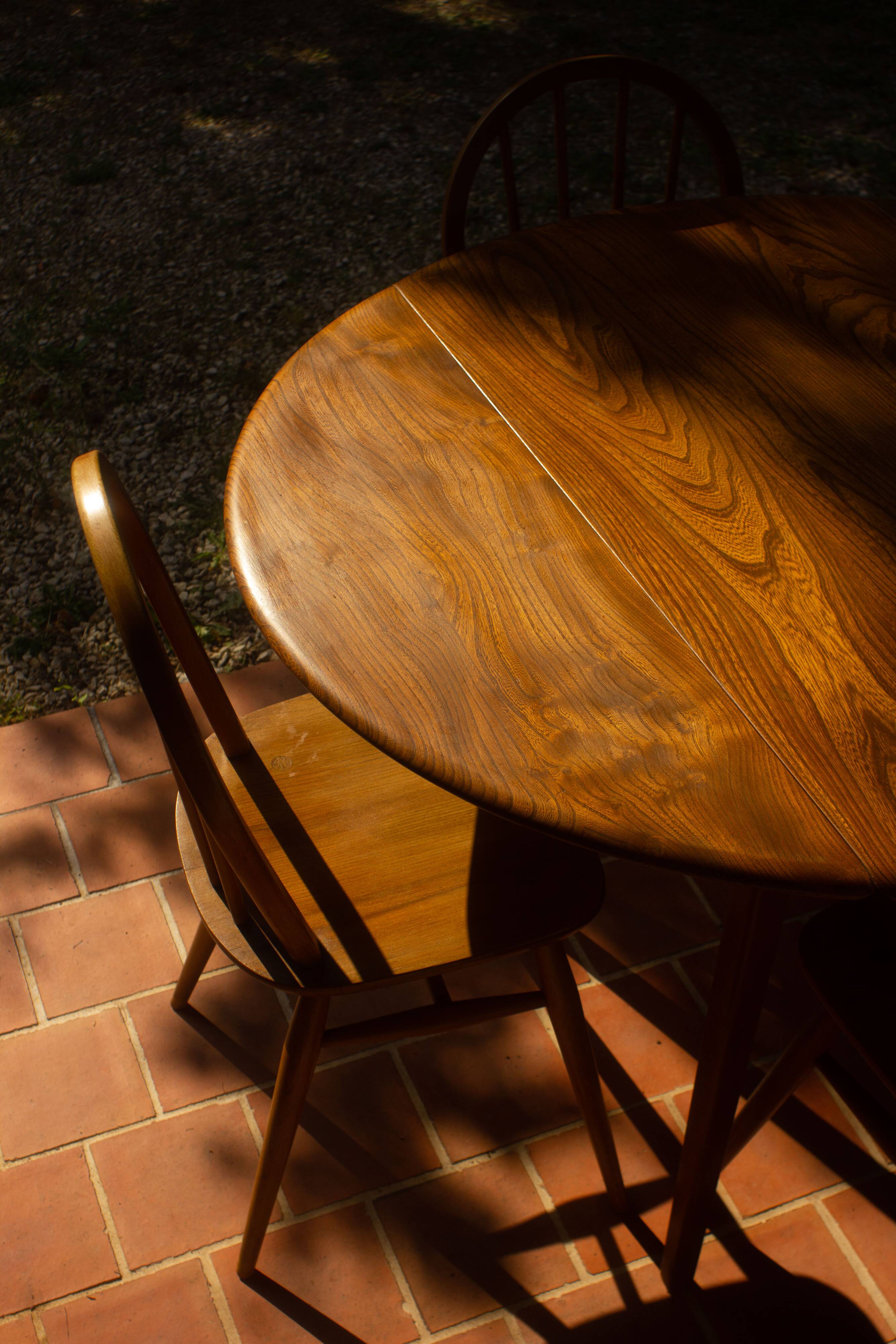 Pair of wooden chairs Ercol, 1960