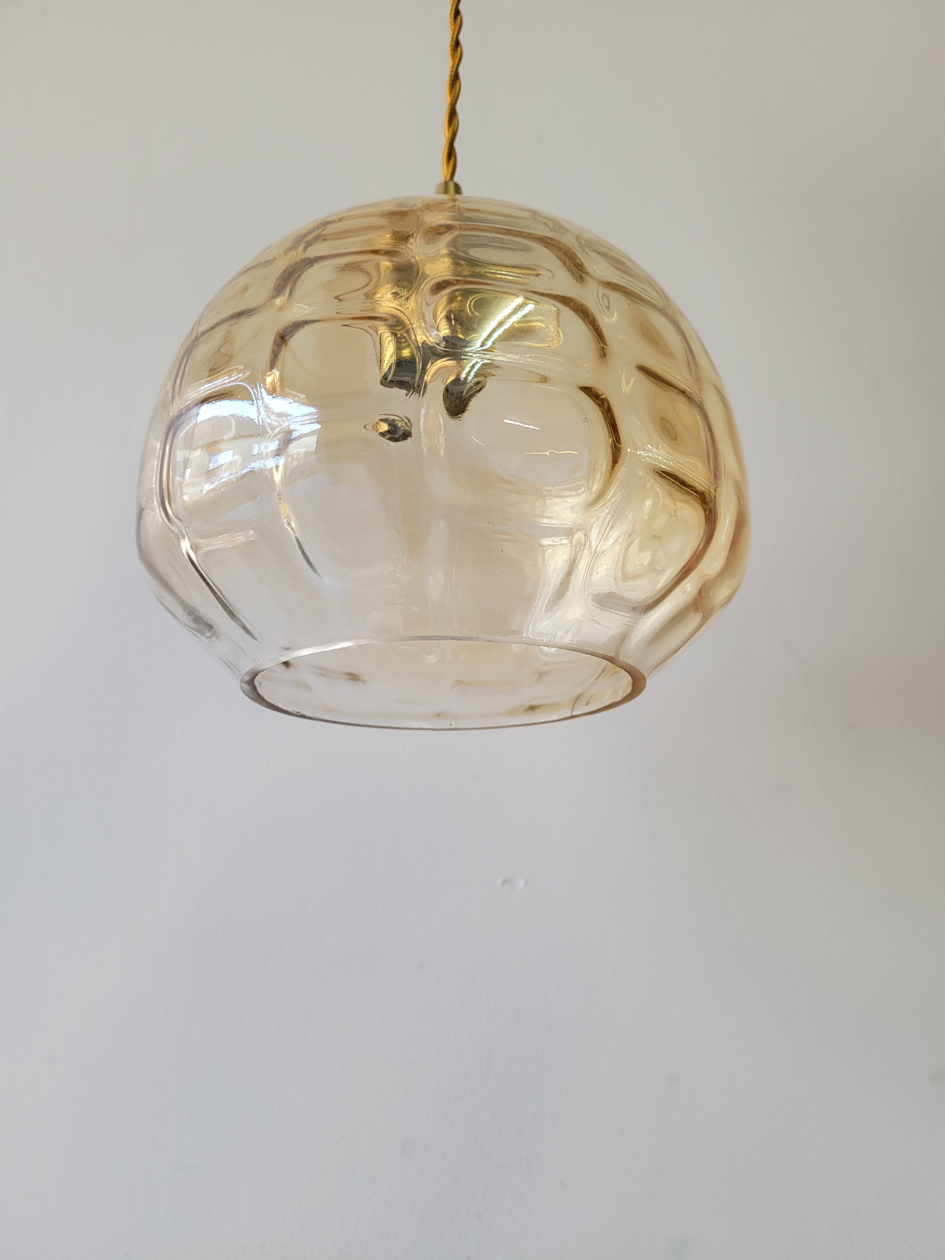 Suspension en verre fumé