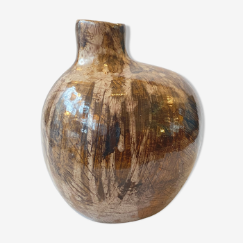 Free-form contemporary ceramic vase