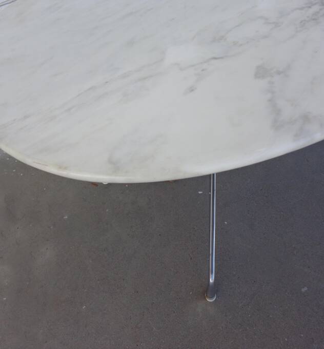 Eames "Segmented" oval table in white marble with stainless steel base, H. Miller 70s