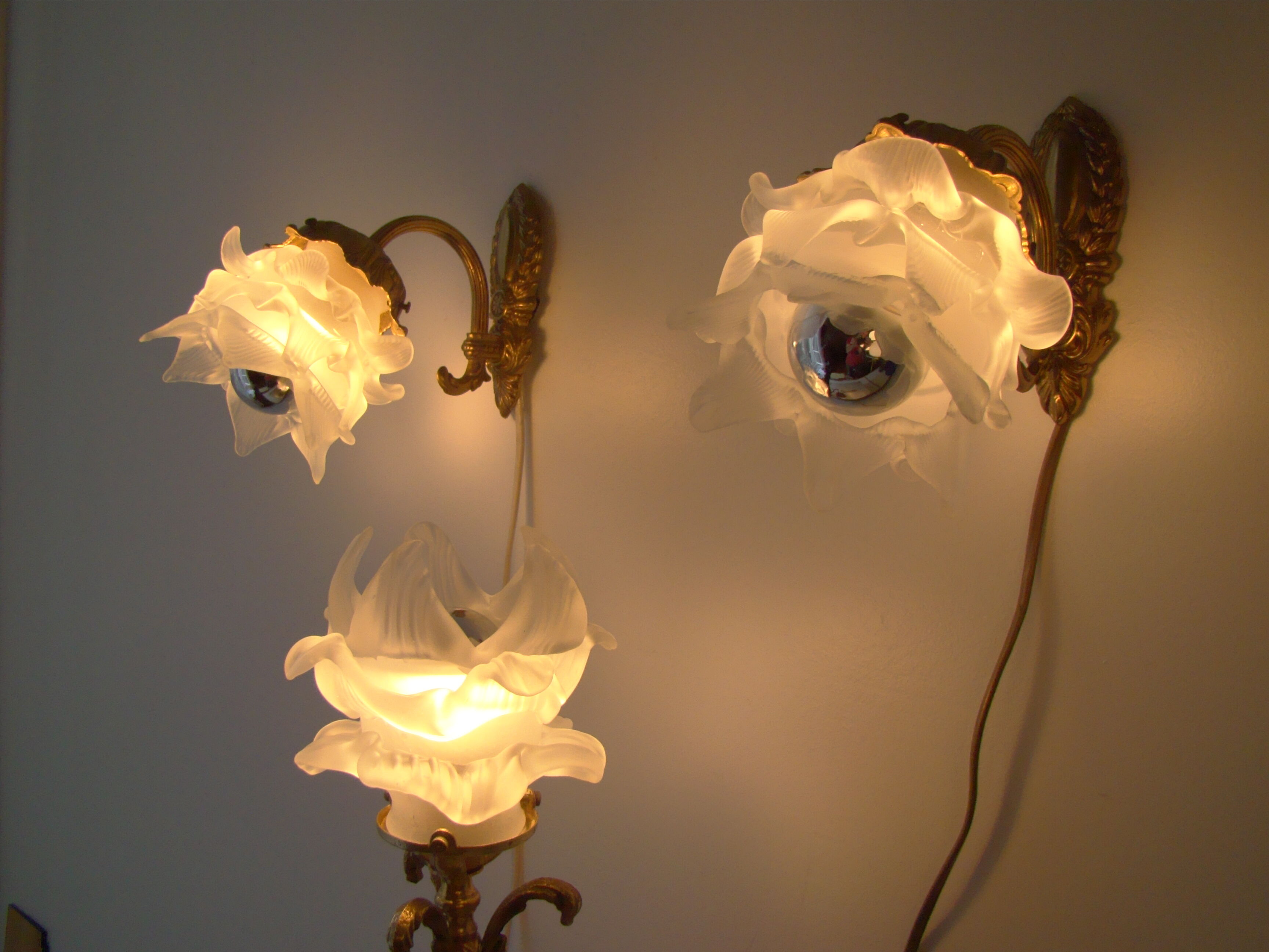 Pair of tanned sconces and glass paste