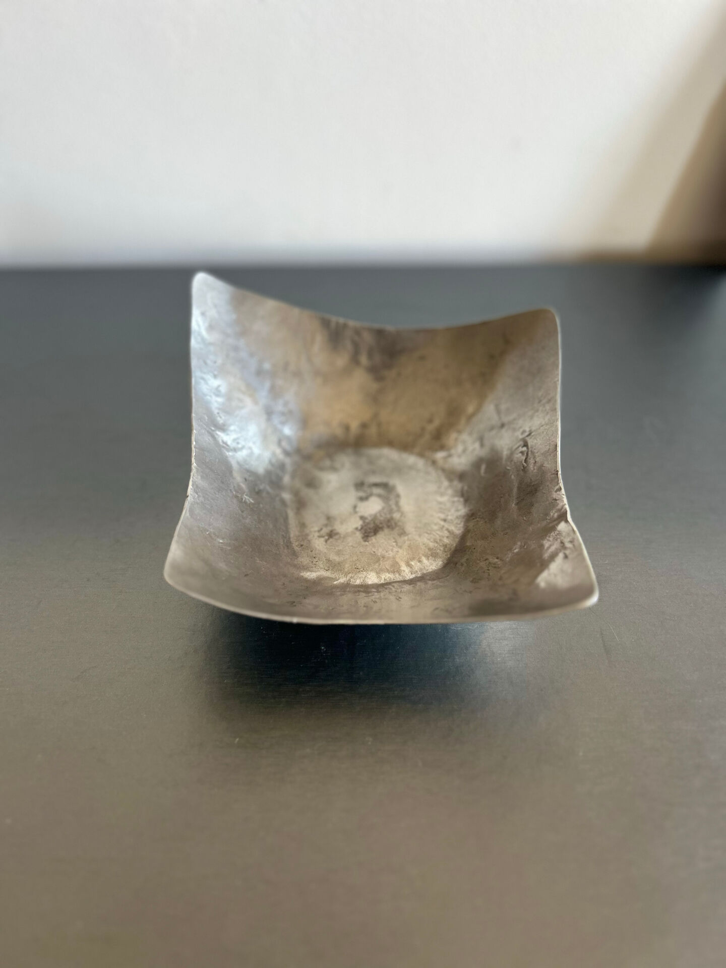 Metal catch-all Sido and François Thevenin