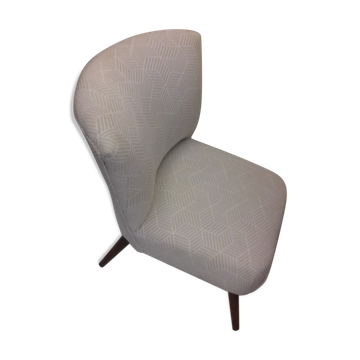 Chair style fivty compass feet