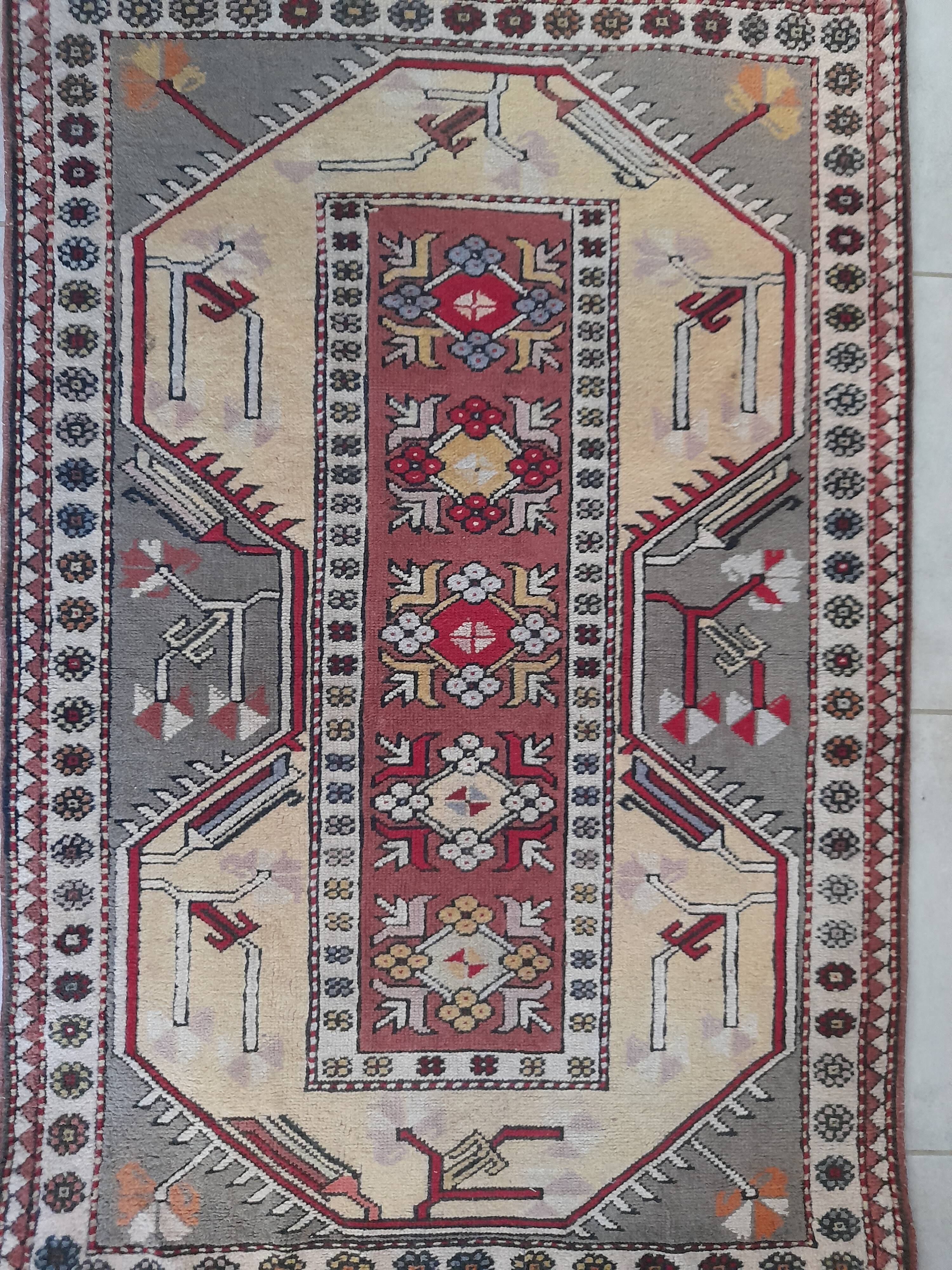 Tapis d'orient 141 x 90 cm