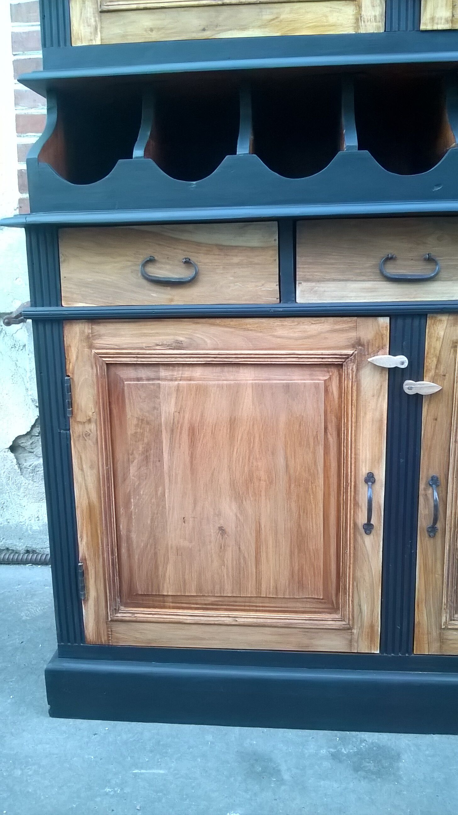 Vaisselier raw black