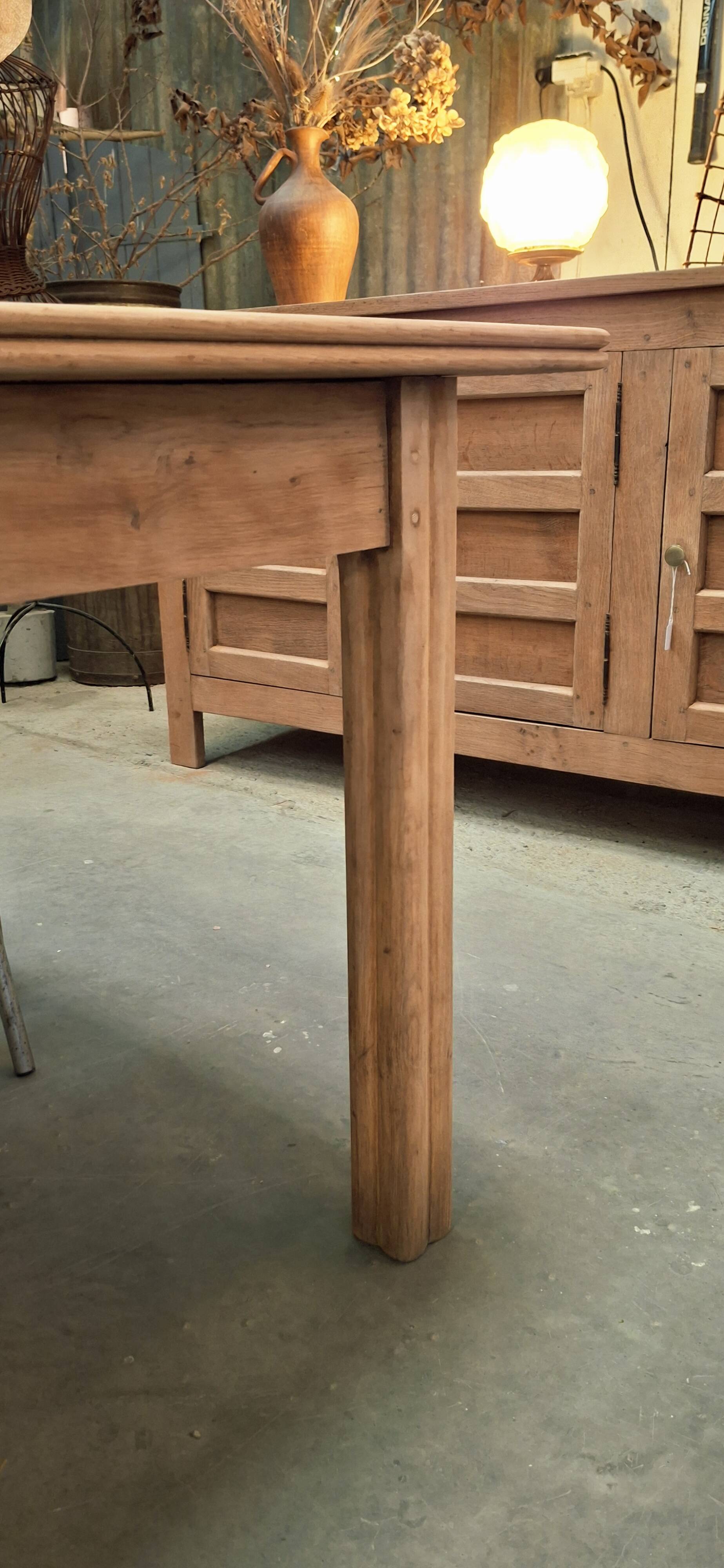 Table de ferme en chêne massif