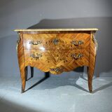 Commode de style Louis XV