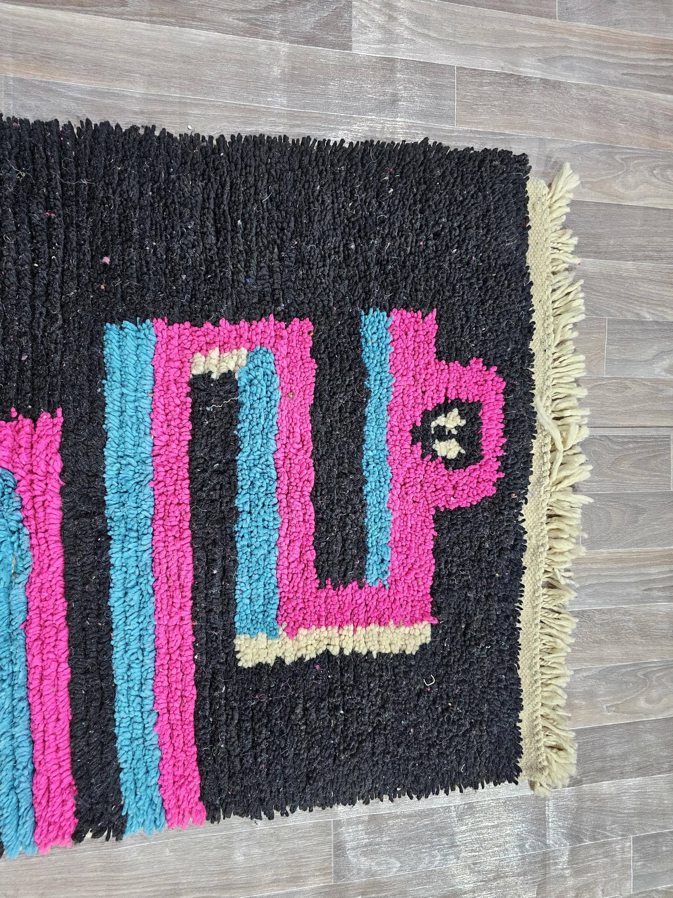 Tapis fait main traditionnal 250cmX150cm marocain