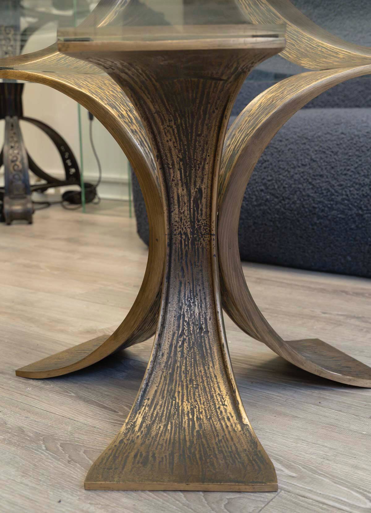 Luciano Frigerio (1928-1999) Coffee table in bronze, Brutalist style, 1970