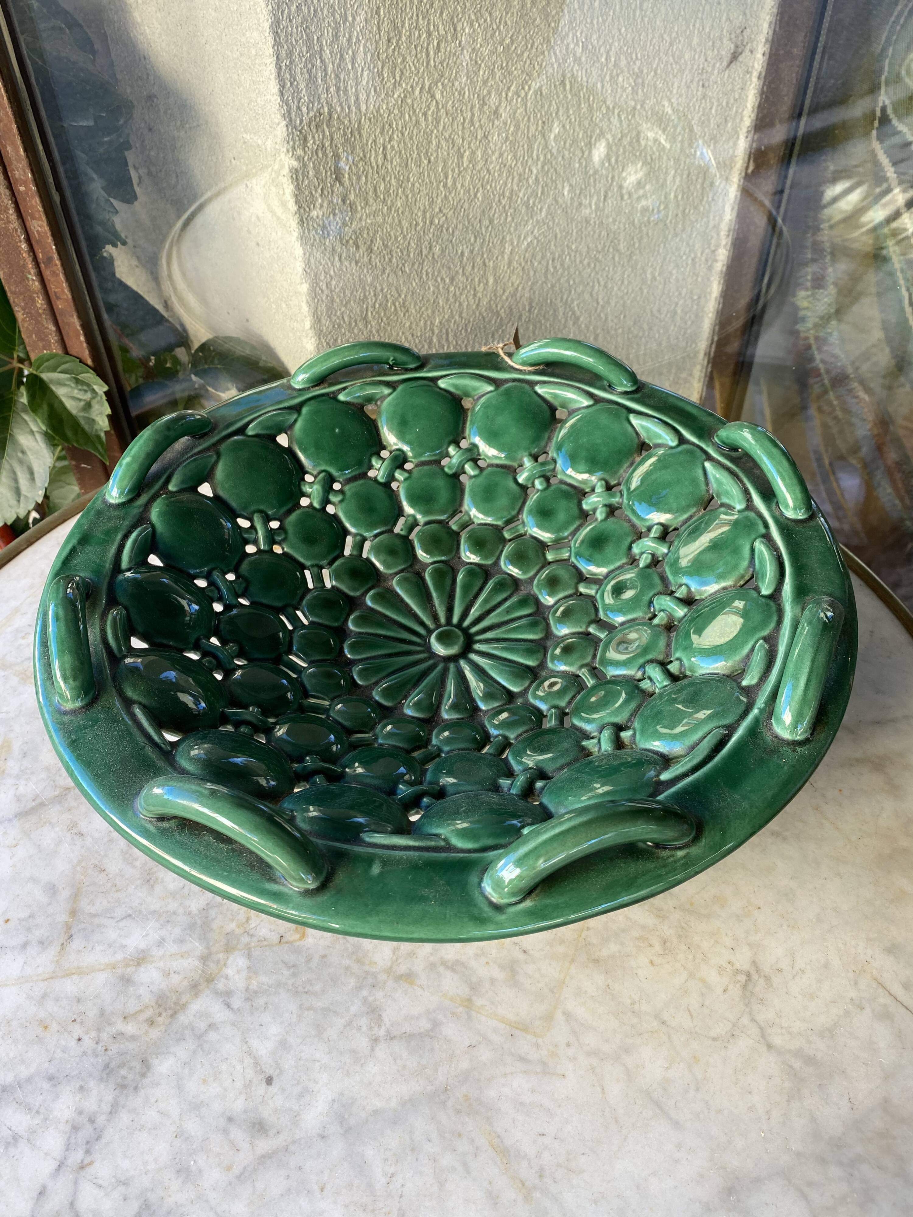 Fruit basket