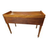 Bureau plat avec rebord